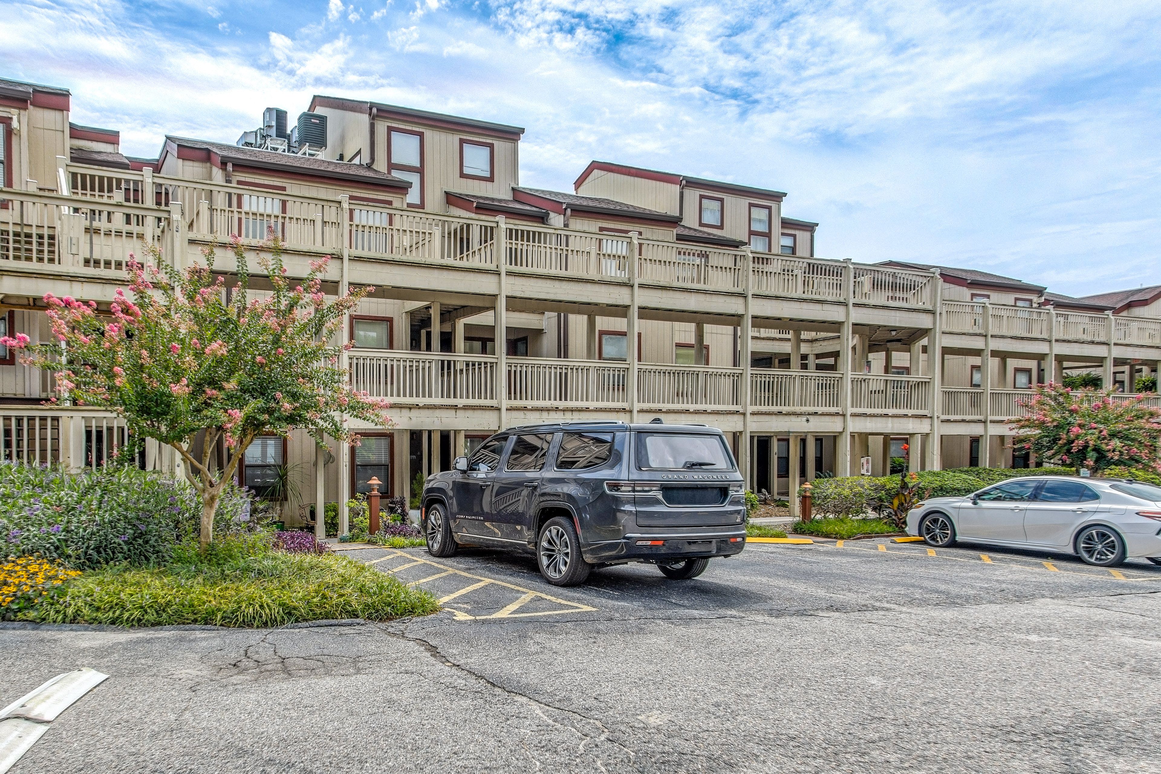 Dunes Pointe