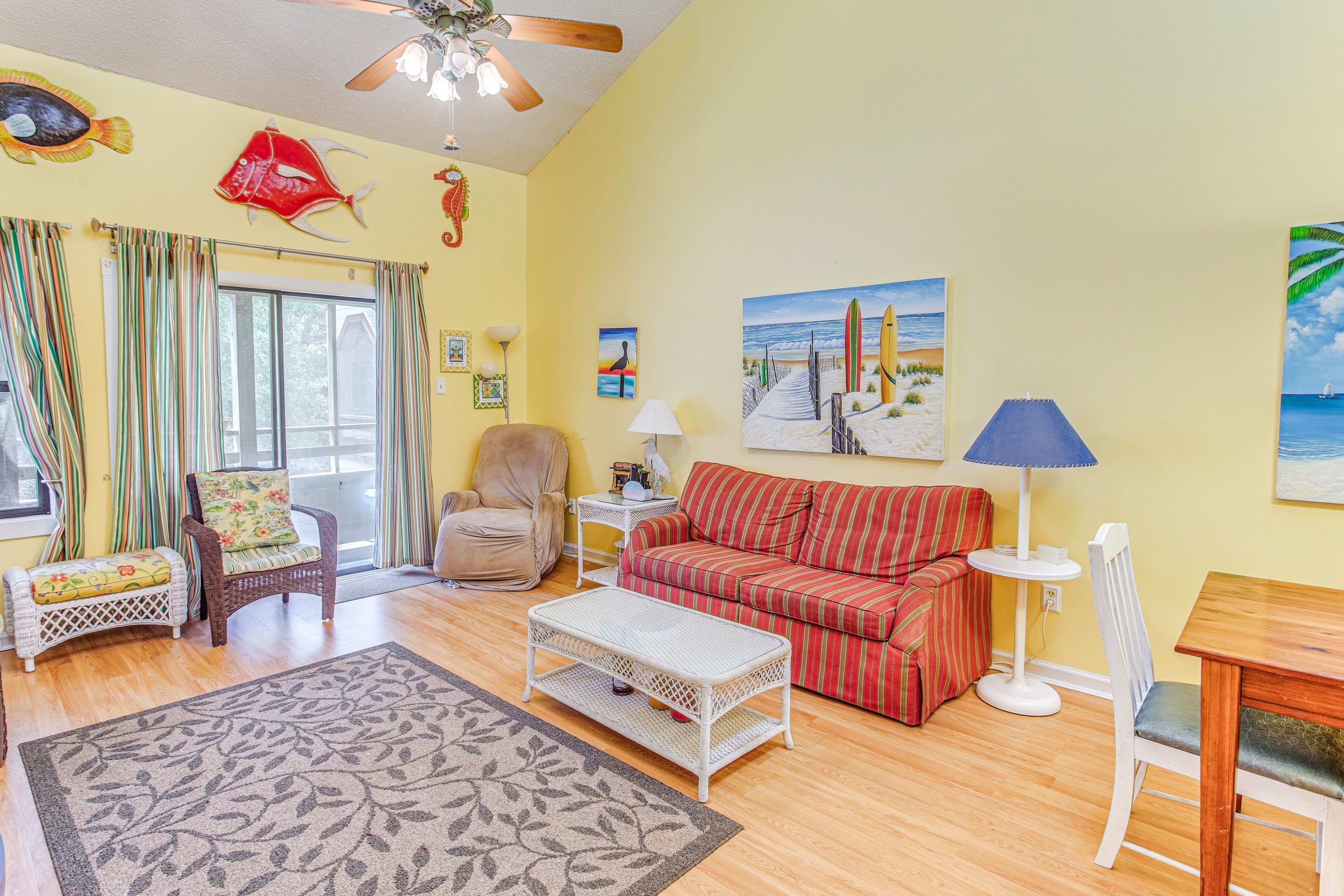 Living Room | Queen Sleeper Sofa | 1st Floor