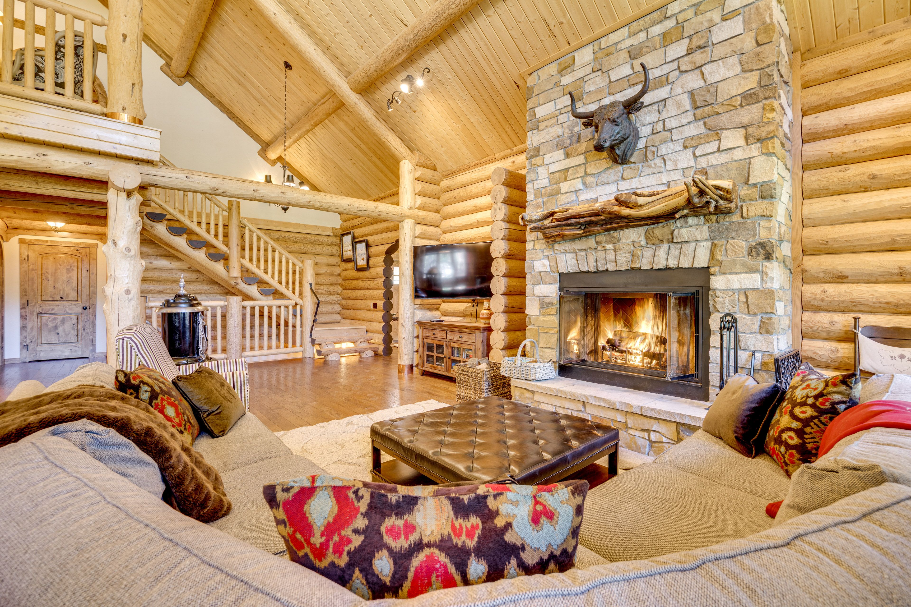 Living Room | Main Level | Free WiFi