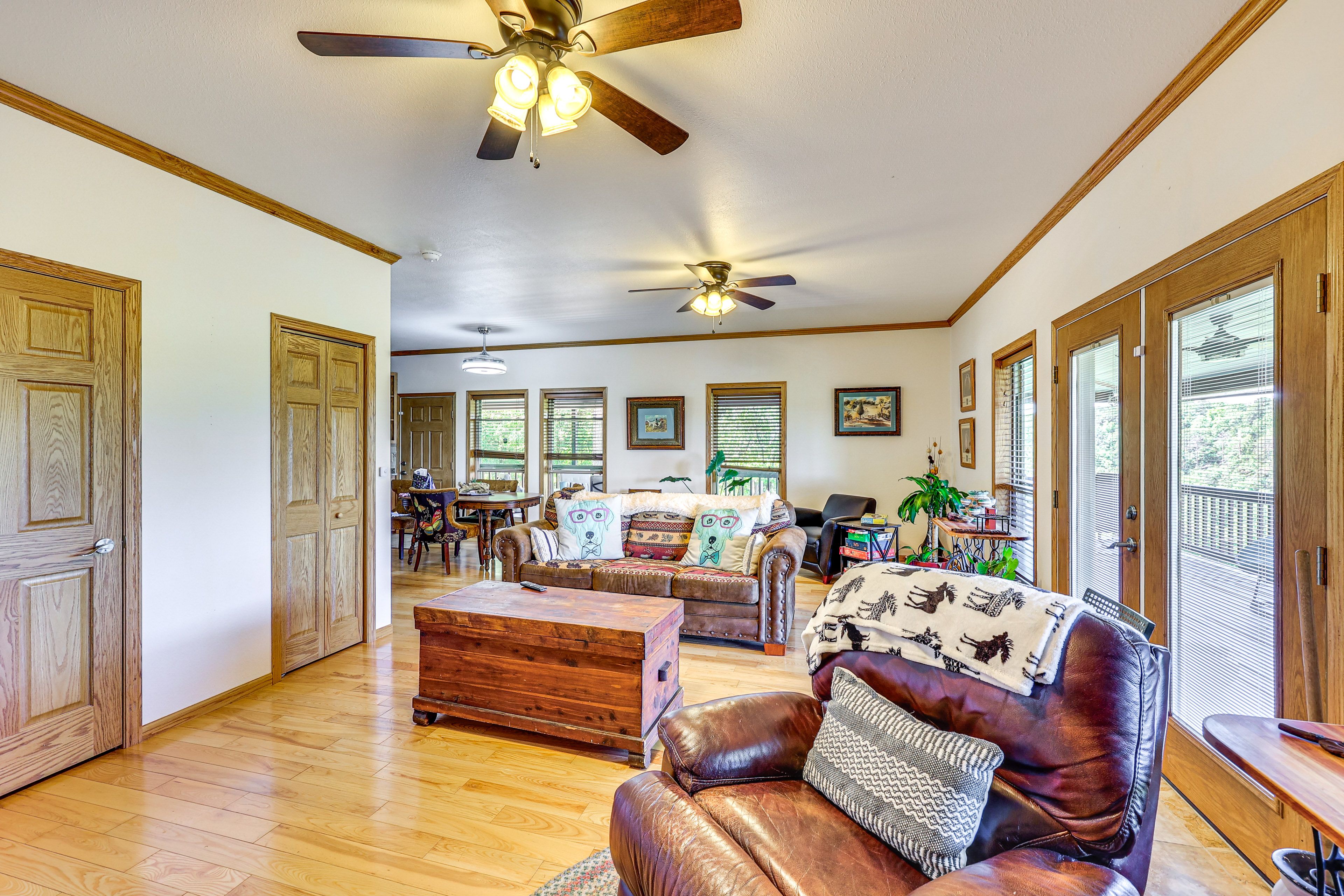 Living Room | 2-Story Home | Central A/C & Heating | Smart TV w/ Cable