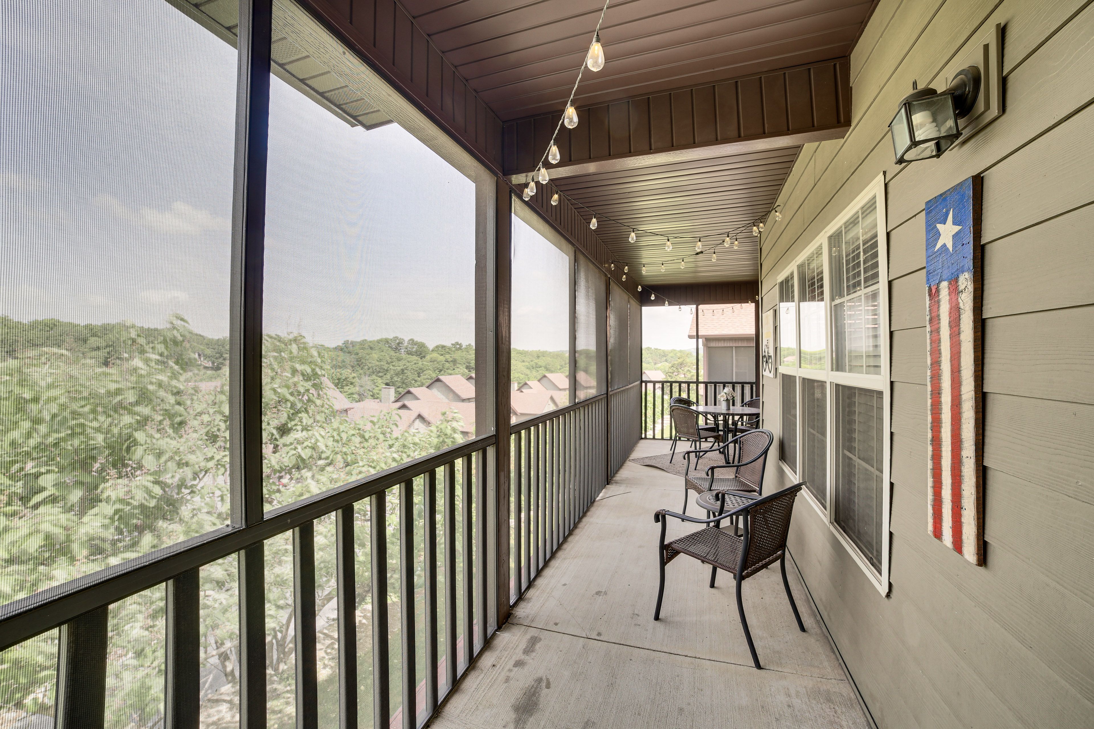 Branson West Vacation Rental | 3BR | 3BA | 1,672 Sq Ft | 3 Steps to Enter