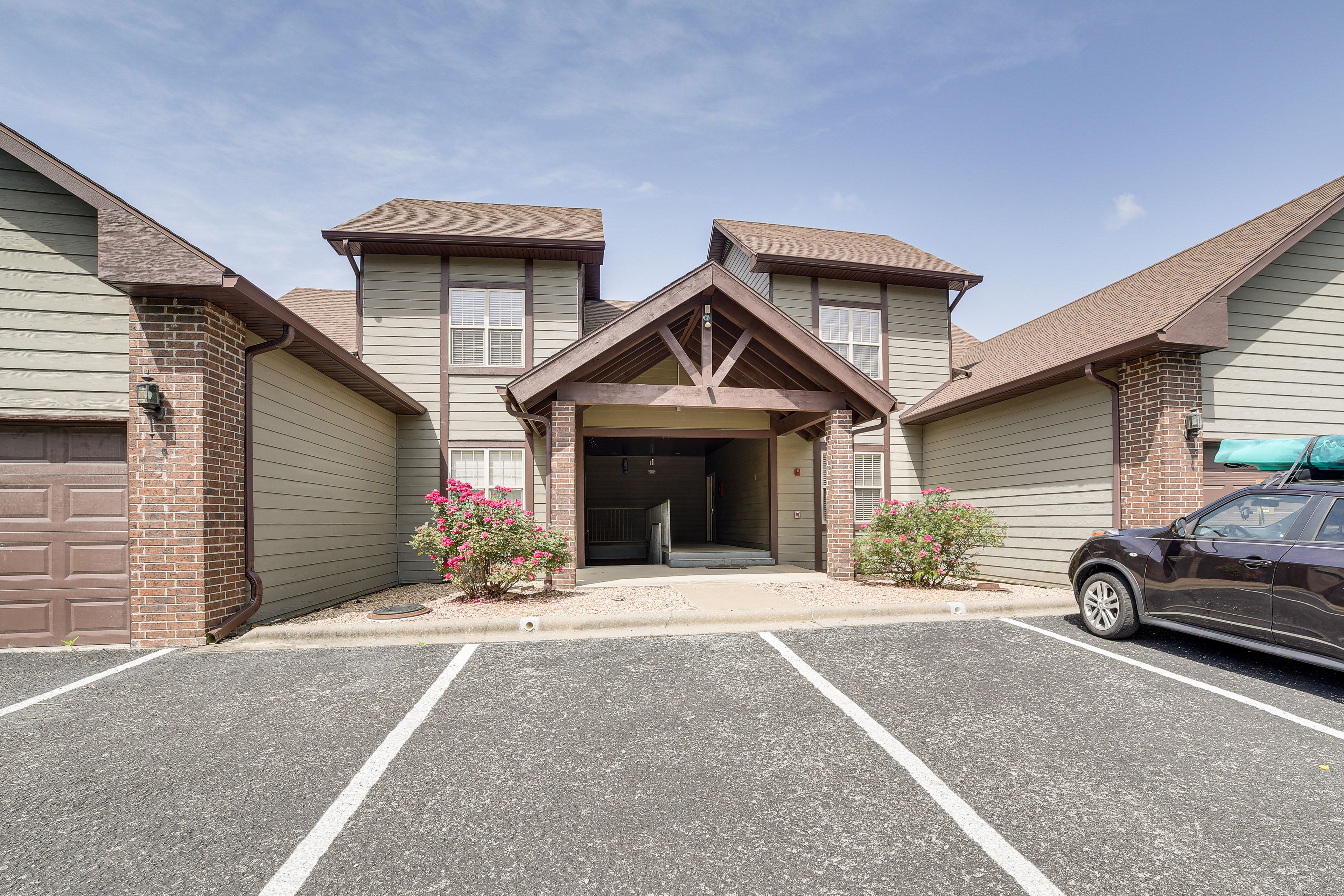 Parking | Community Parking (2 Vehicles; $5 Nightly Fee)