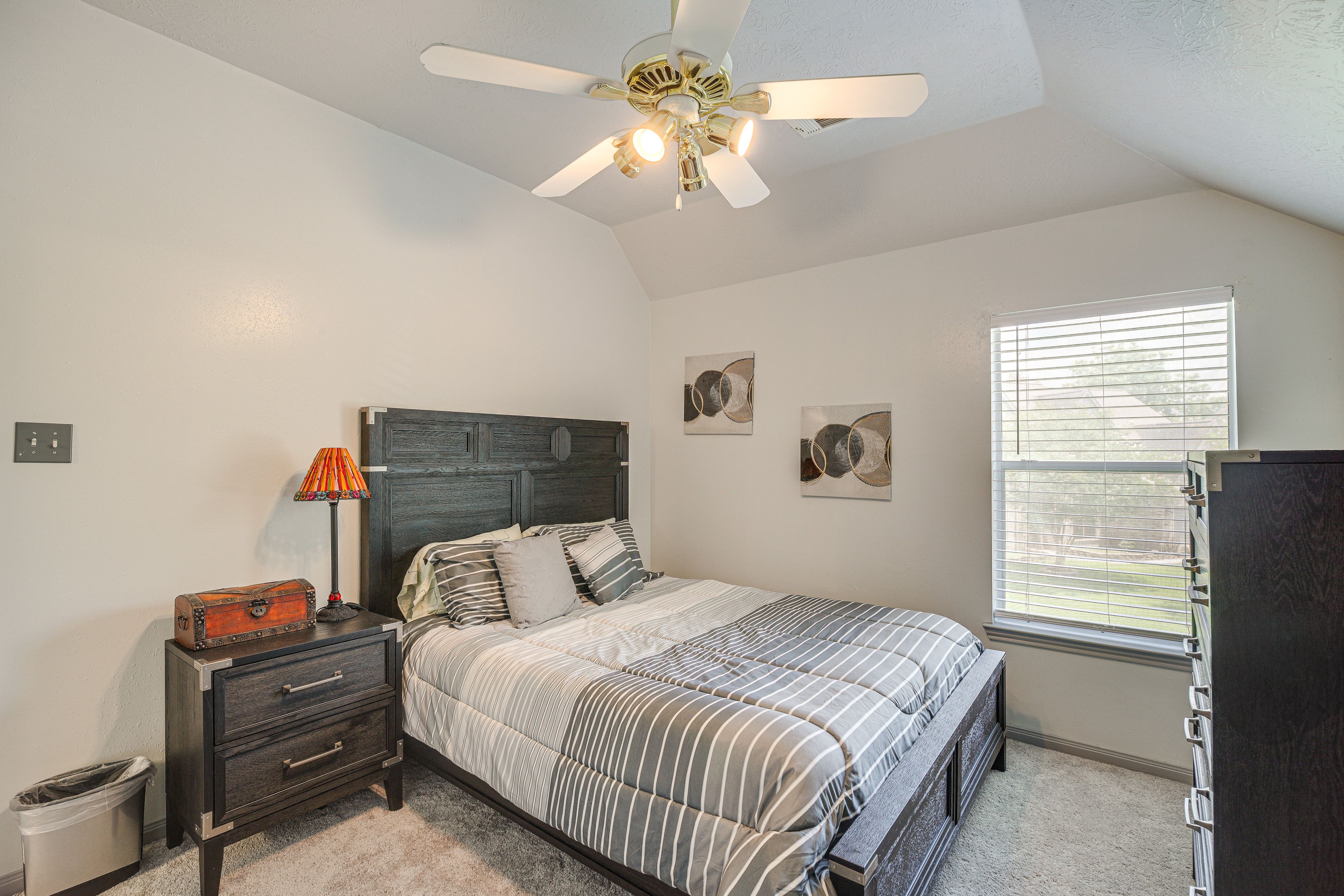 Bedroom 2 | Queen Bed | 2nd Floor