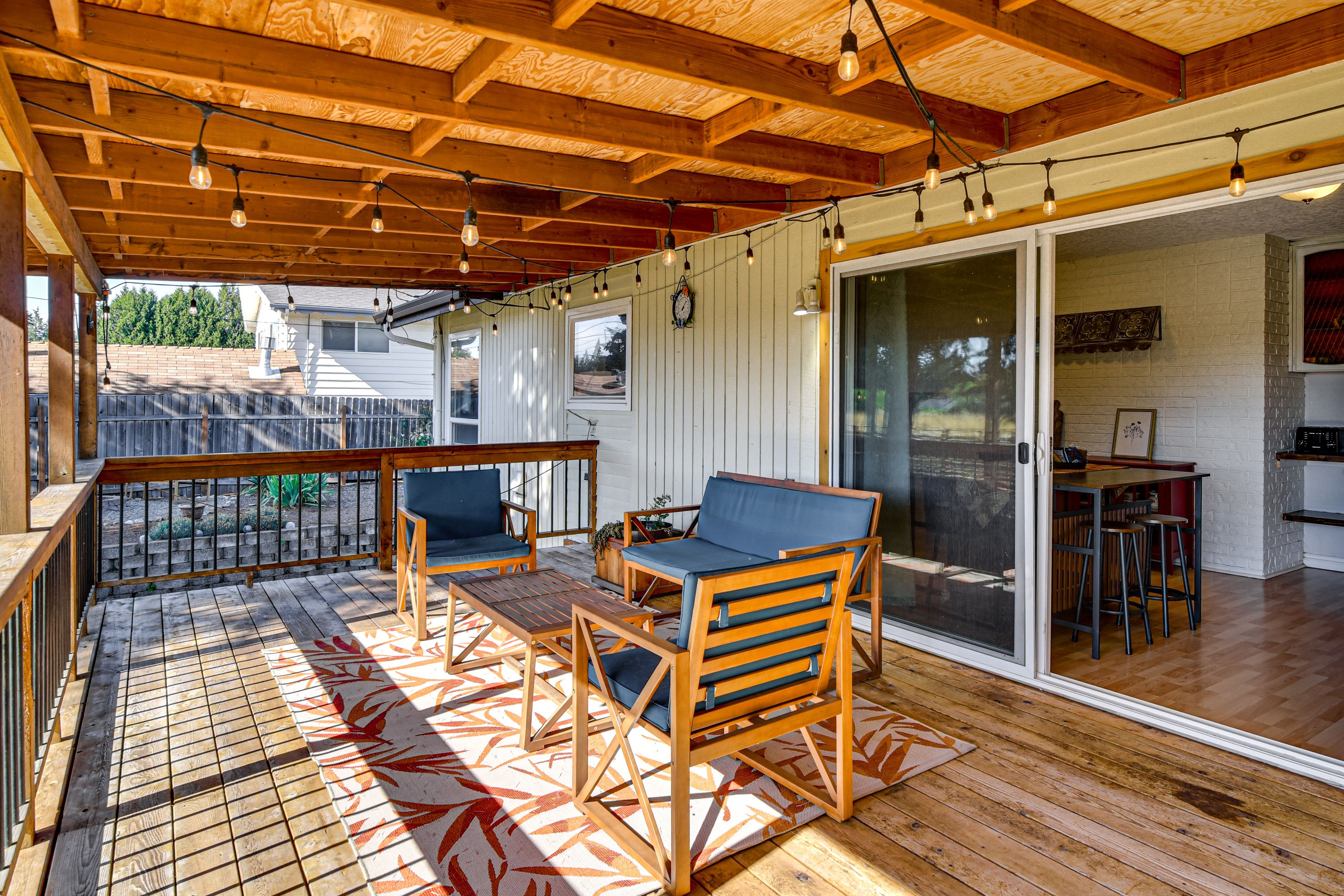Private Deck