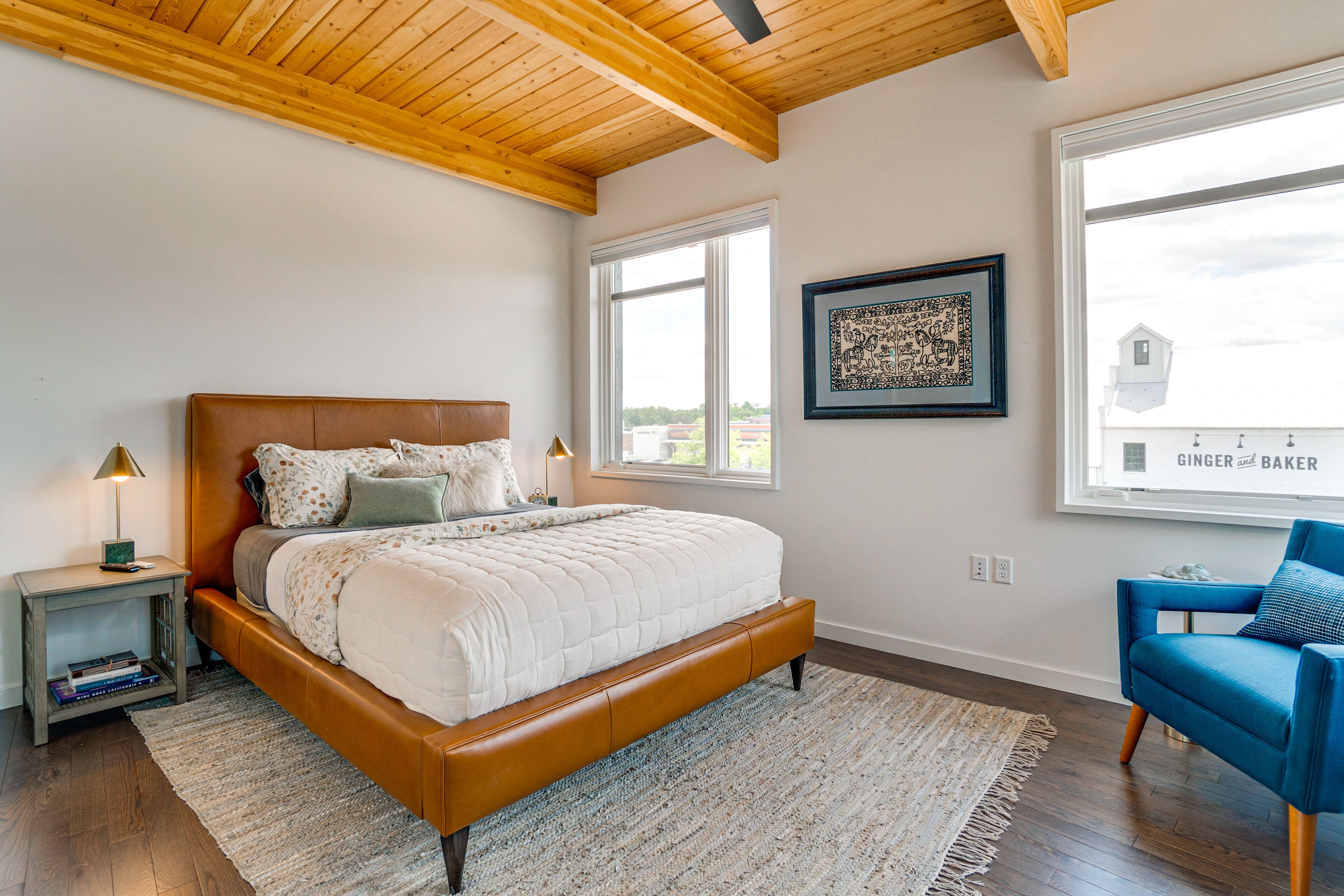 Bedroom Suite 1 | Queen Bed