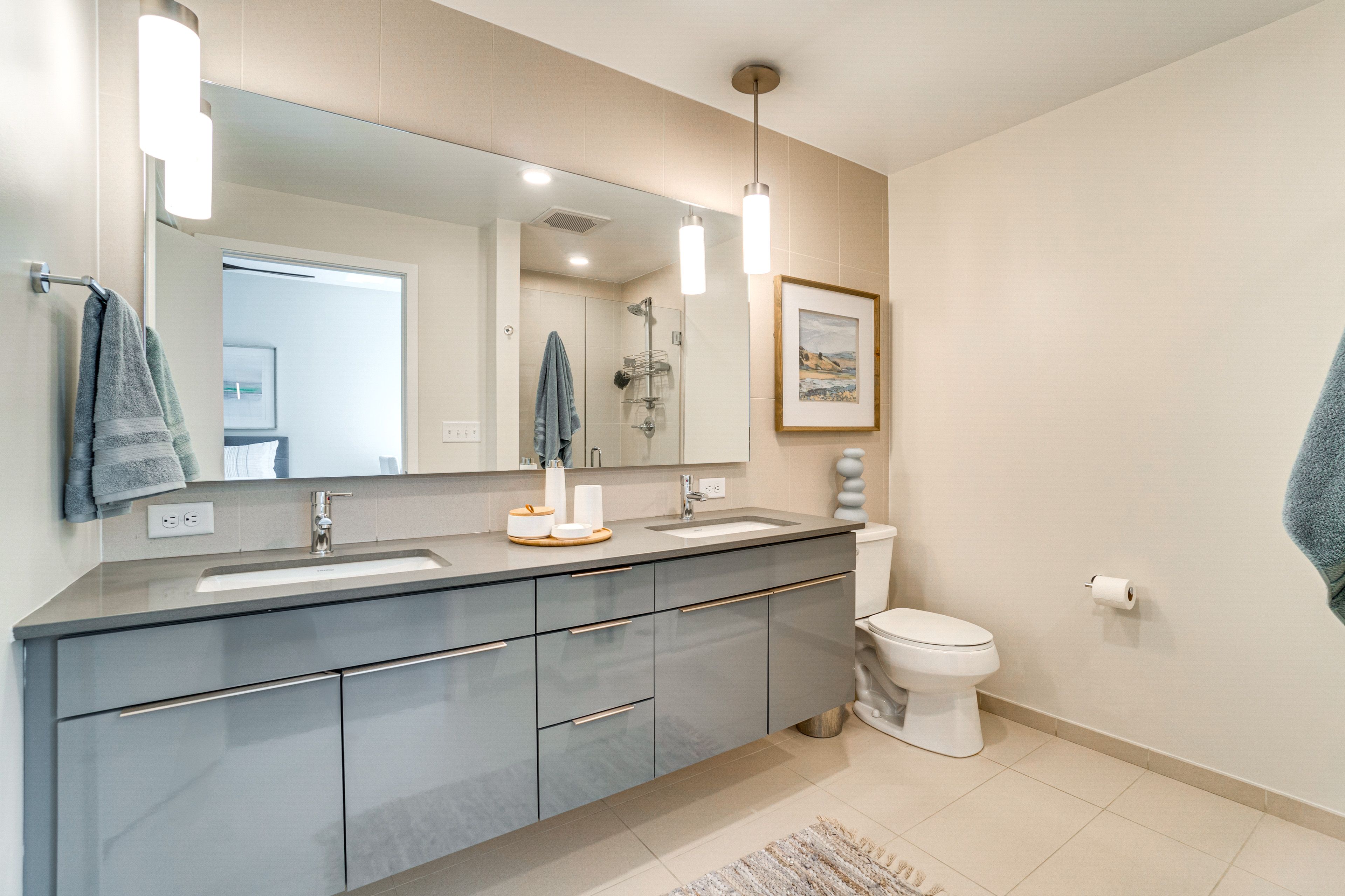 En-Suite Bathroom