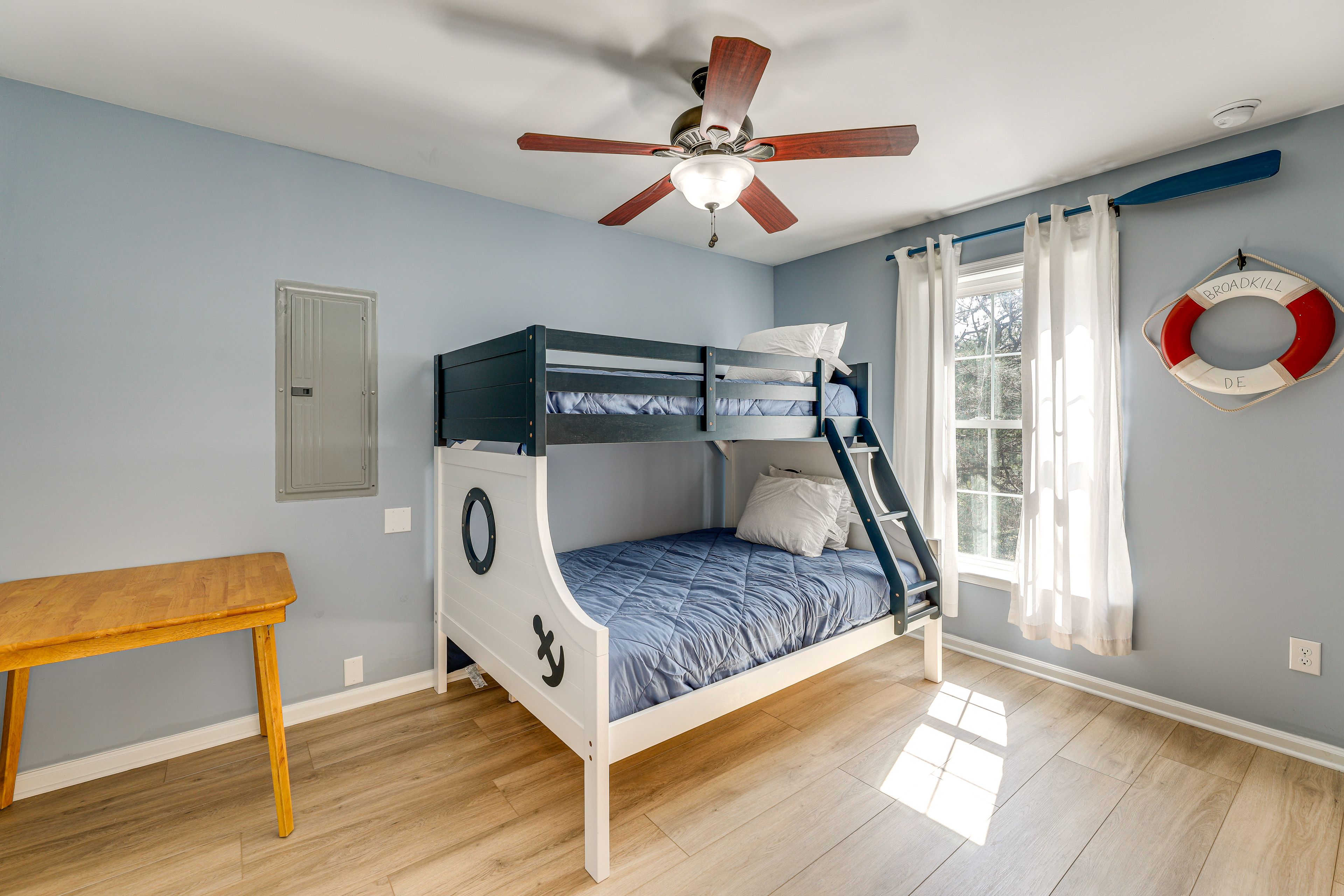Bedroom 2 | Twin/Full Bunk Bed | Smart TV | 2nd Floor