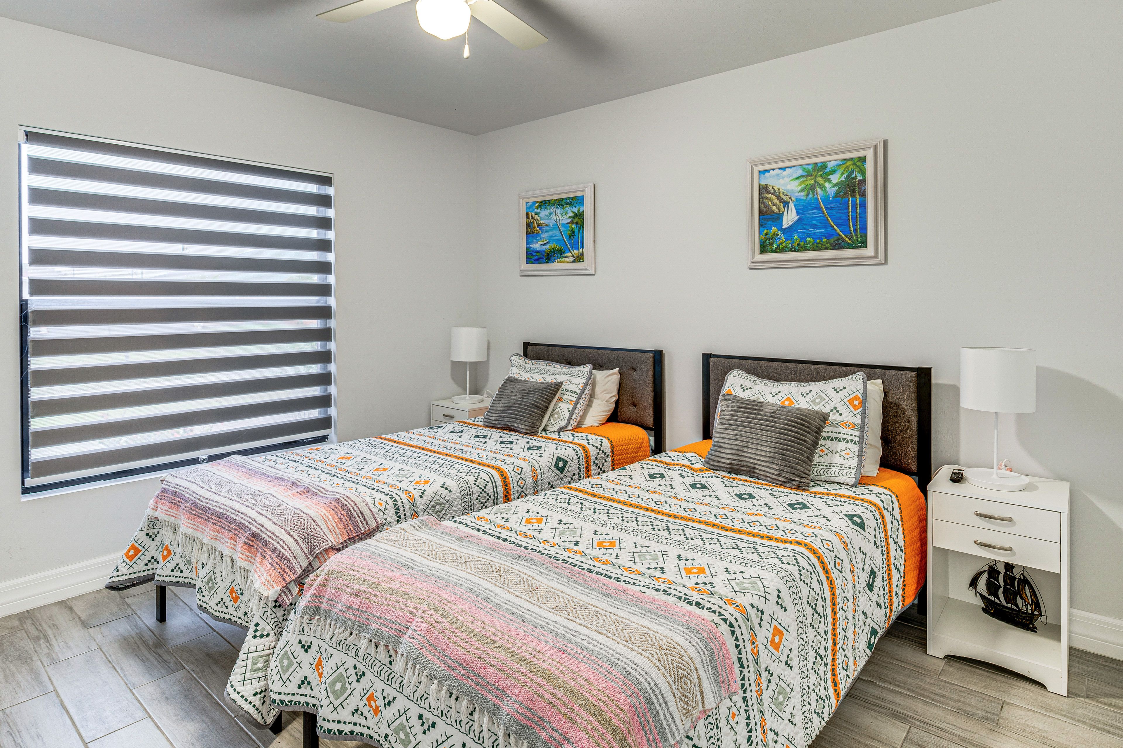 Bedroom 3 | 2 Twin Beds