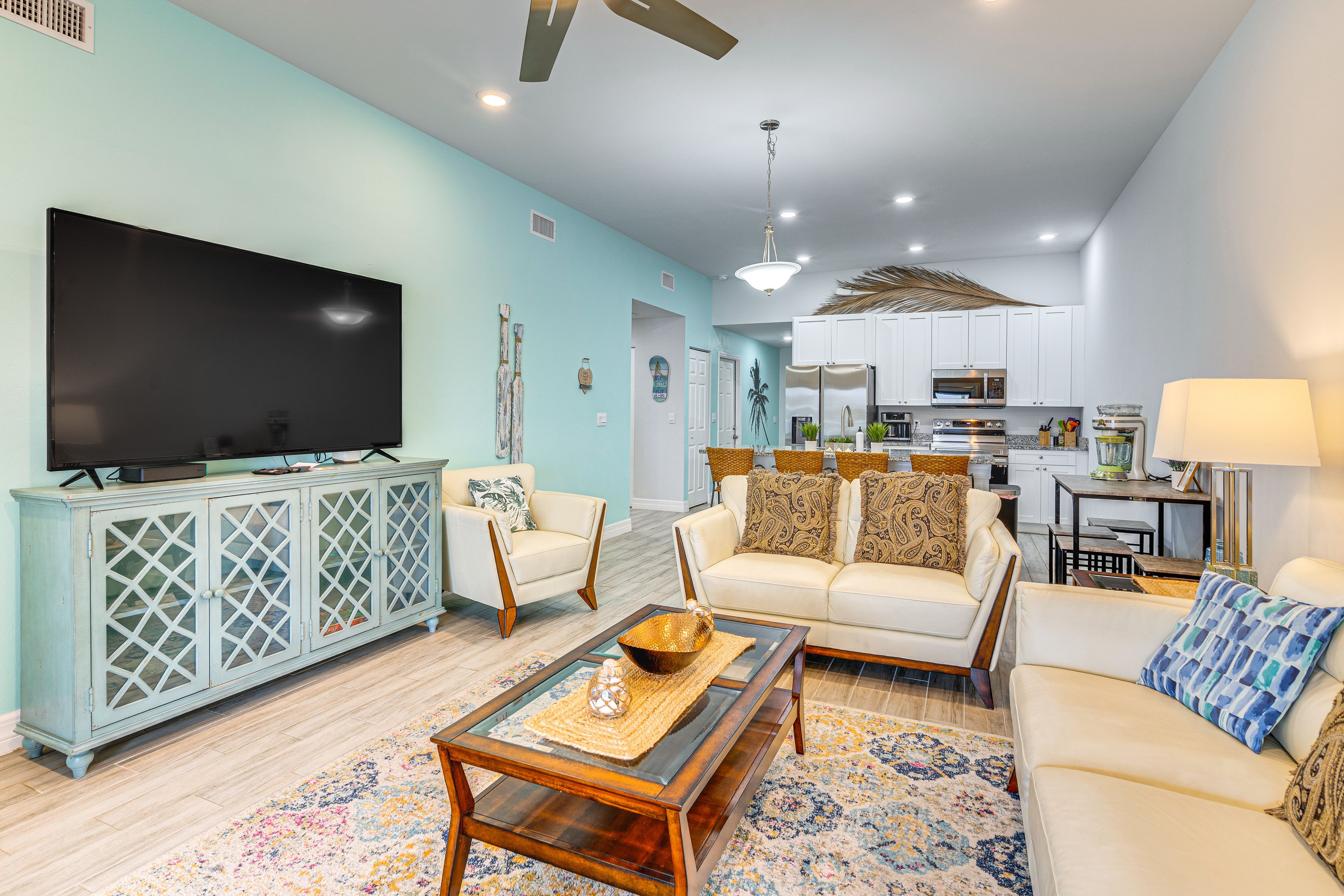 Cape Coral Vacation Rental | 3BR | 2BA | 1,275 Sq Ft | 1 Step to Enter