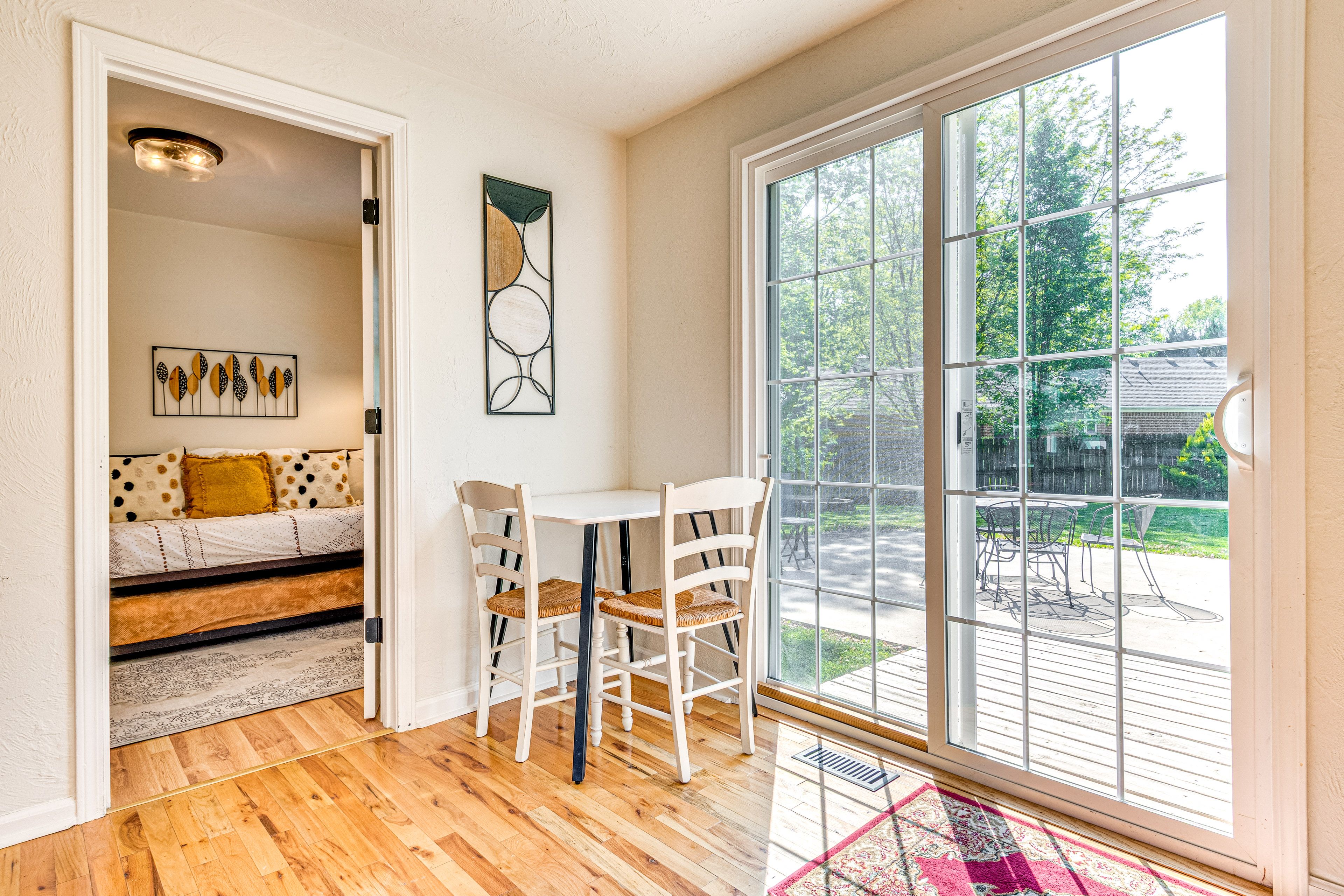 Breakfast Nook | 1st Floor