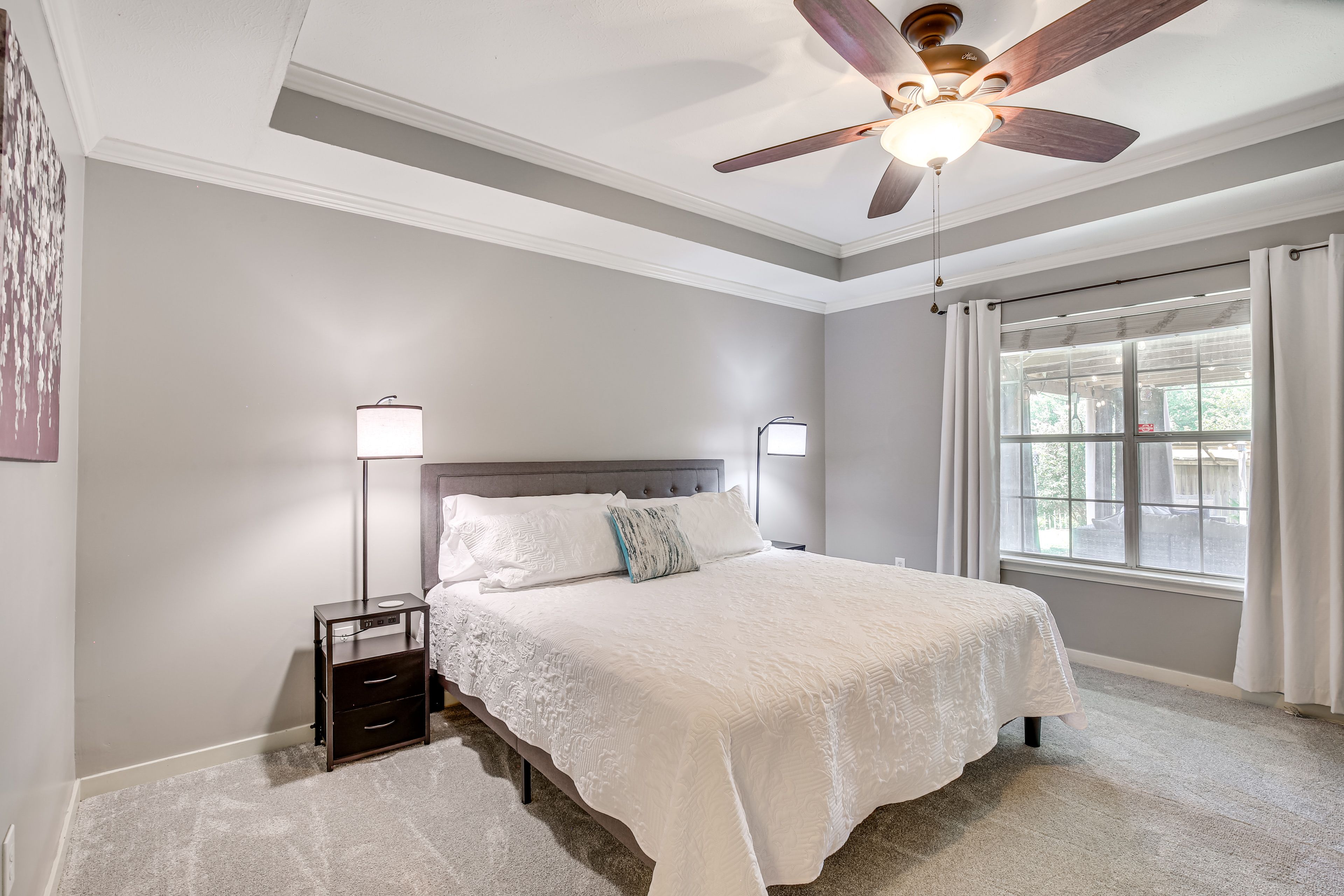 Bedroom 1 | King Bed