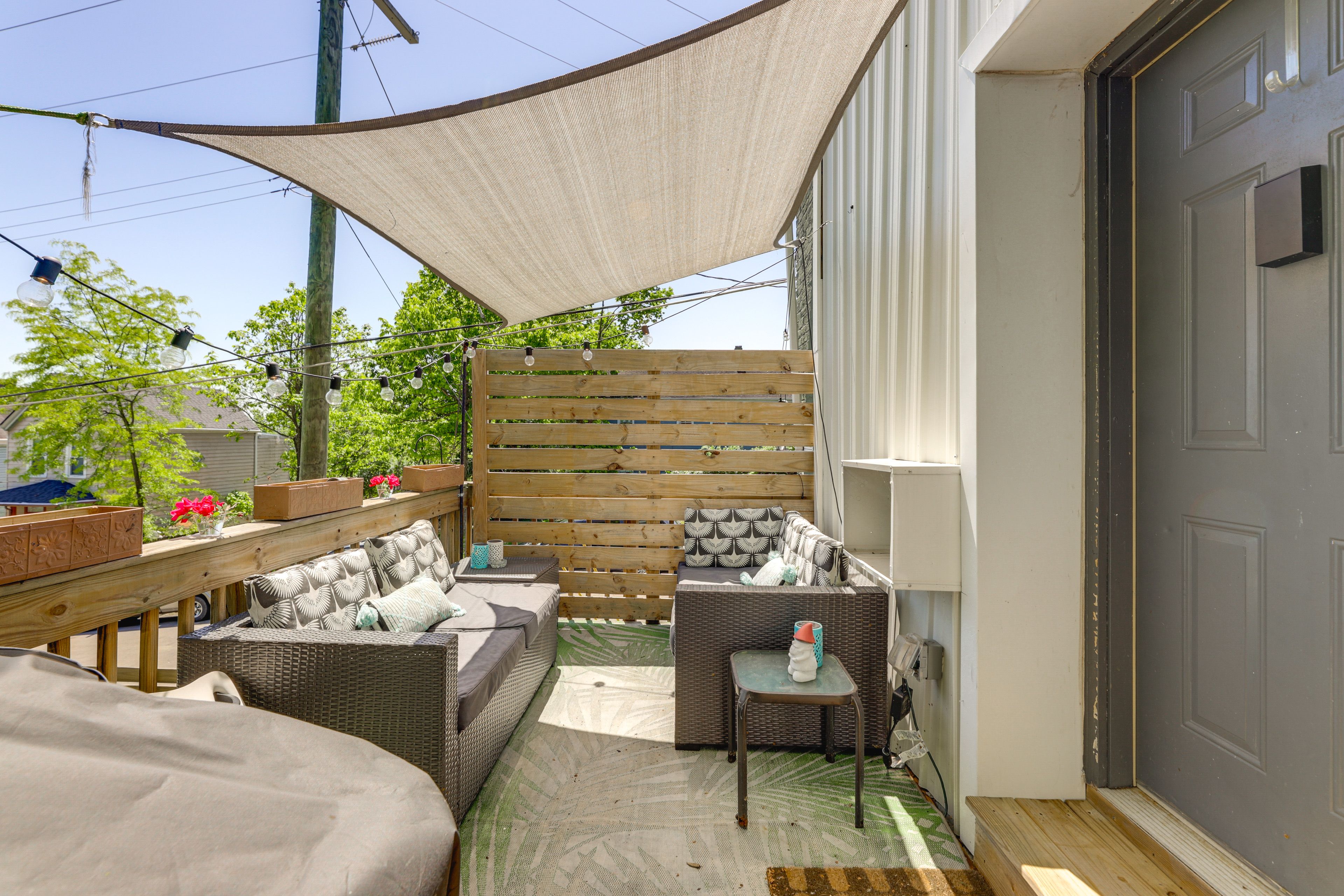 Shared Deck | Grill