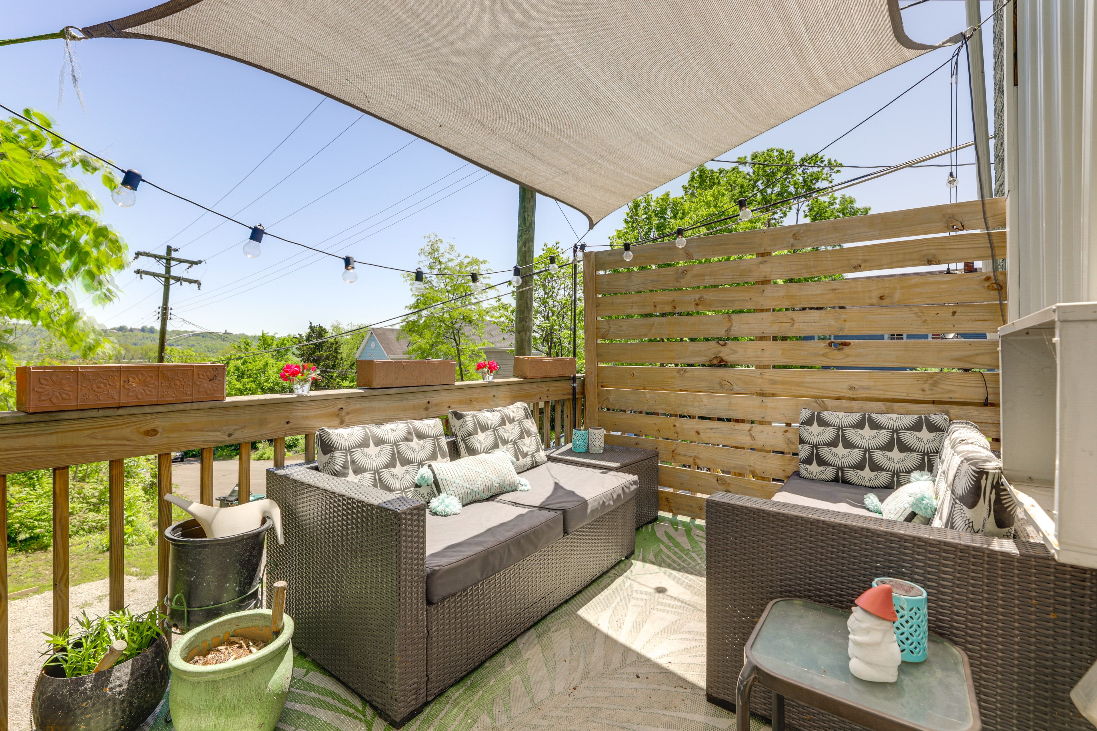 Shared Deck | Grill