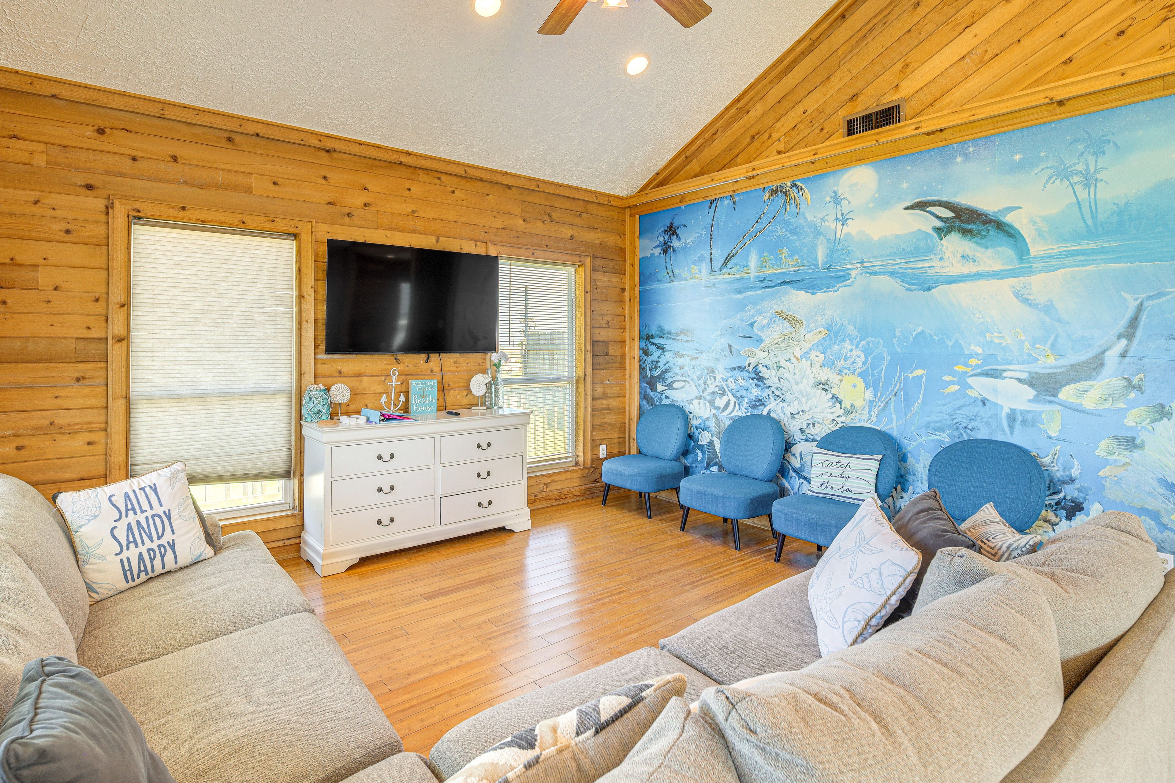 Crystal Beach Vacation Rental | 3BR | 2BA | 1,500 Sq Ft | Stairs Required