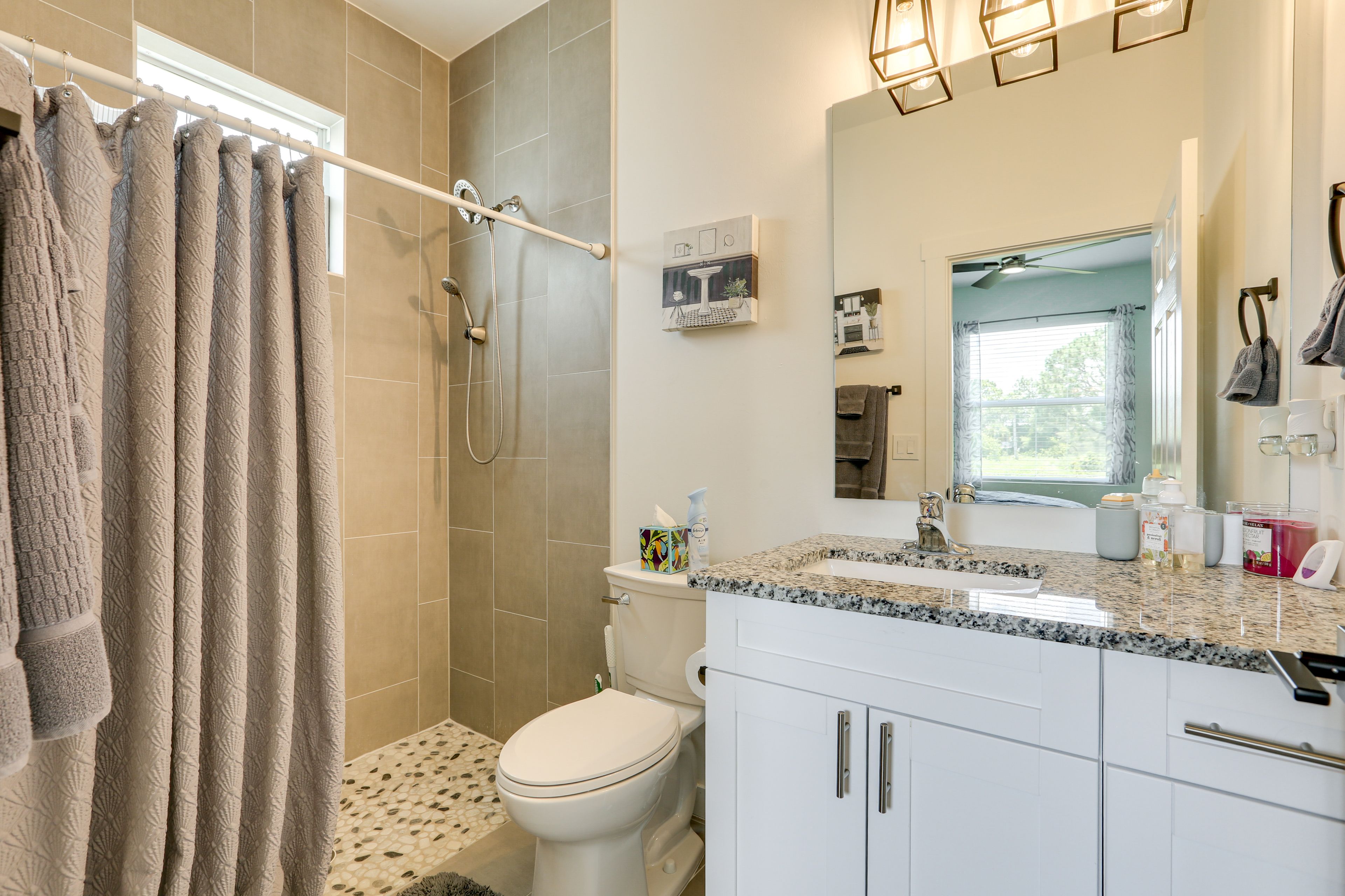 En-Suite Bathroom