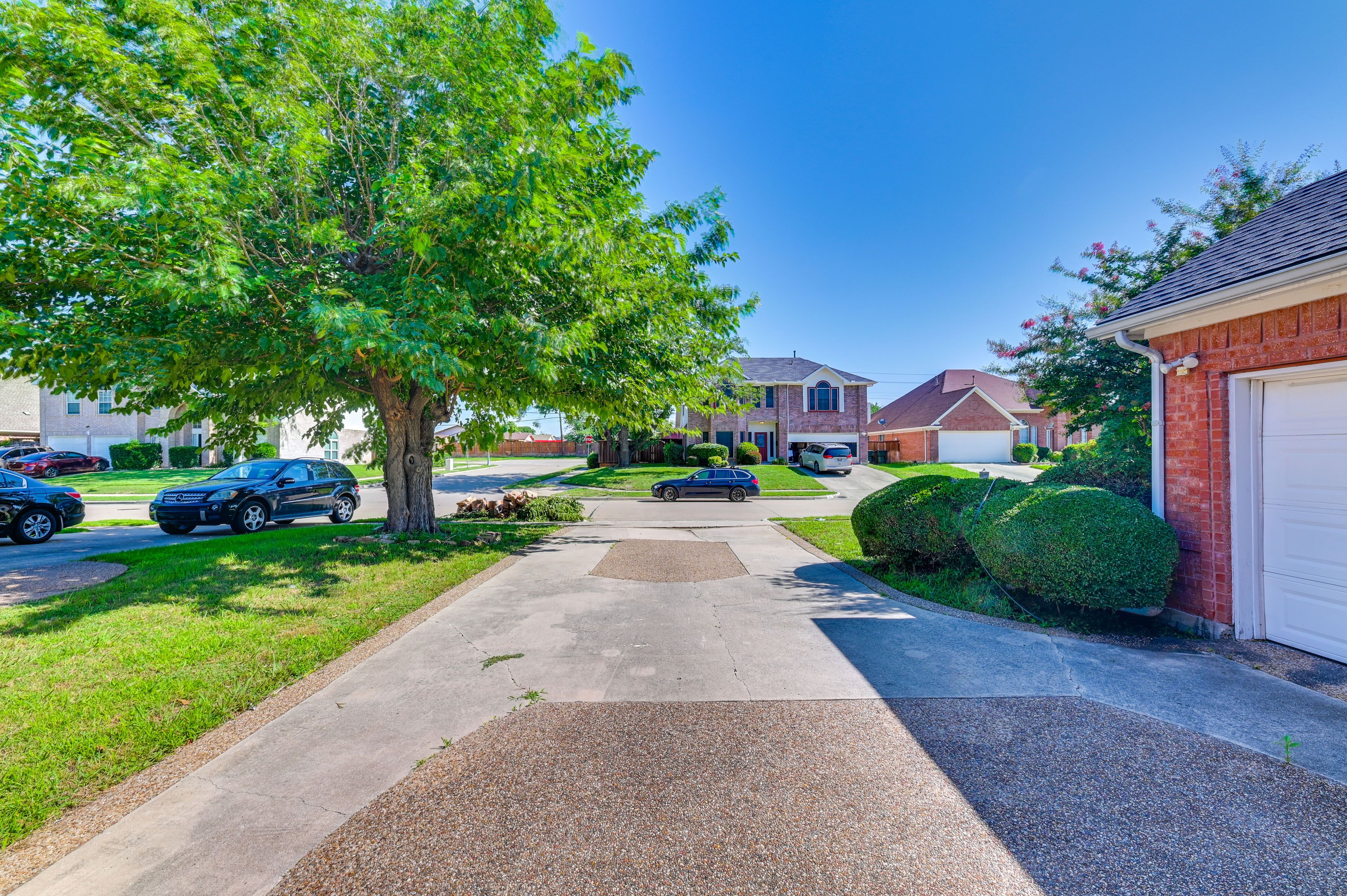 Property Surroundings