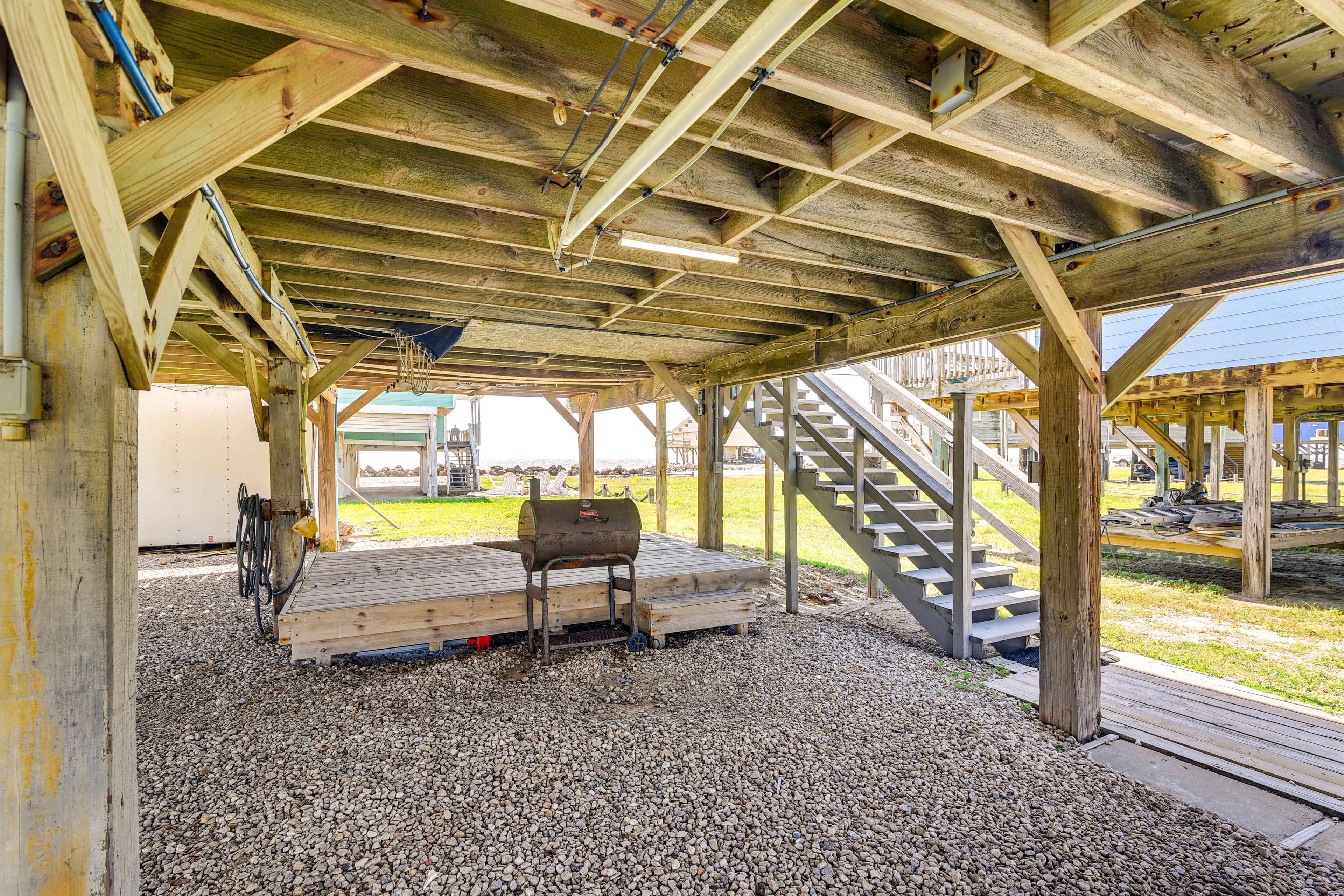 Lower Patio | Charcoal Grill | Fish Cleaning Station