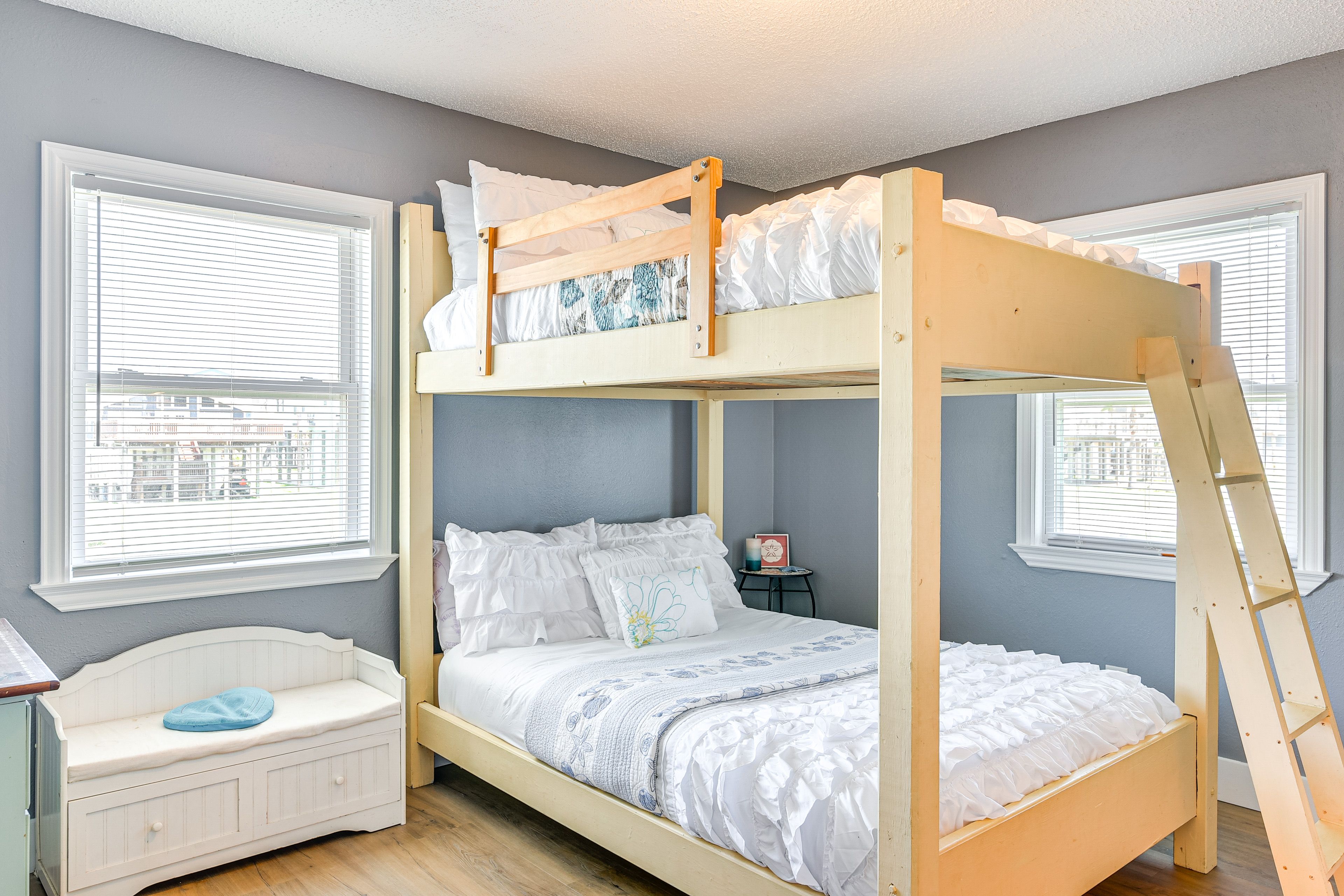 Bedroom 3 | Full Bunk Bed
