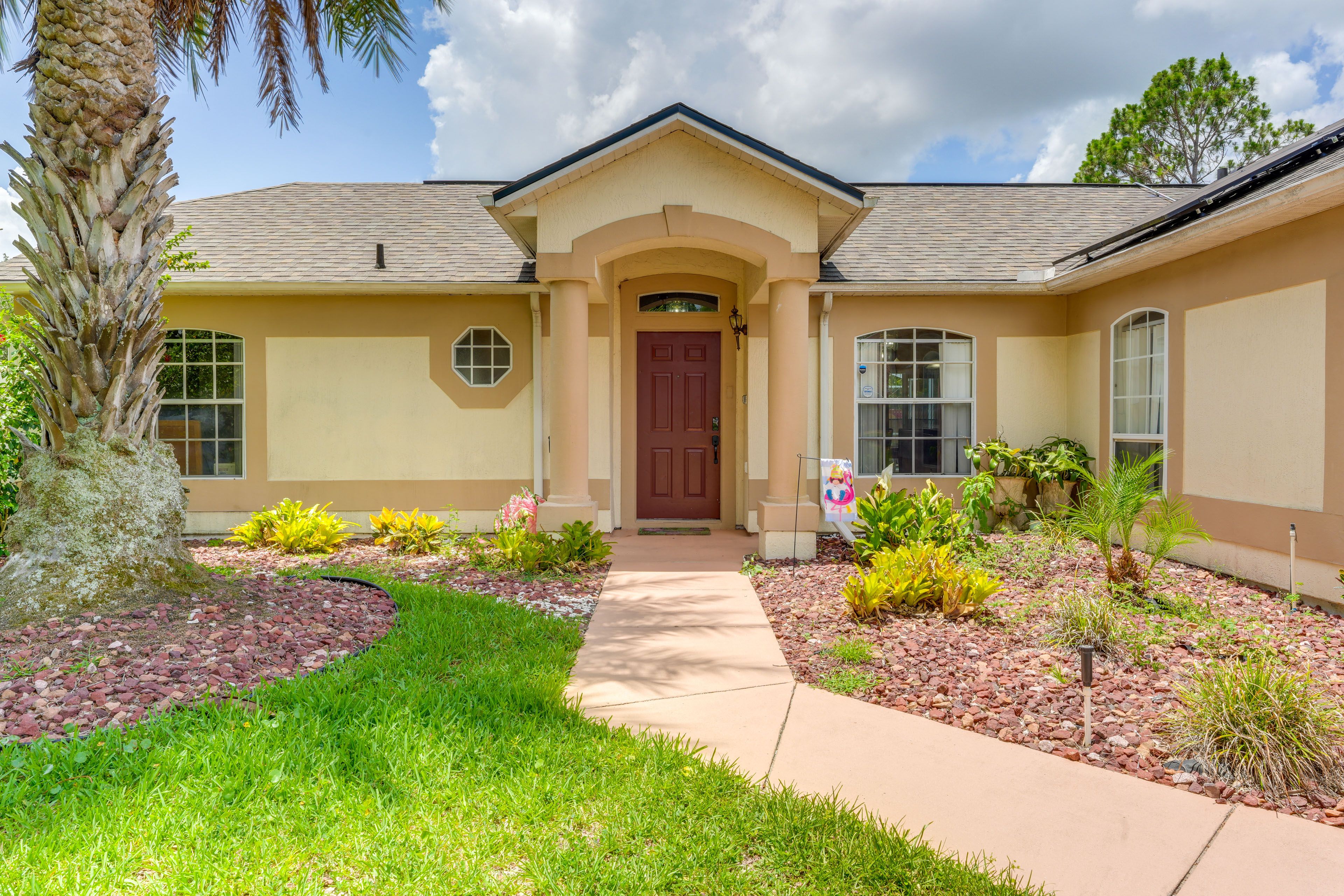 Exterior | Front Entry