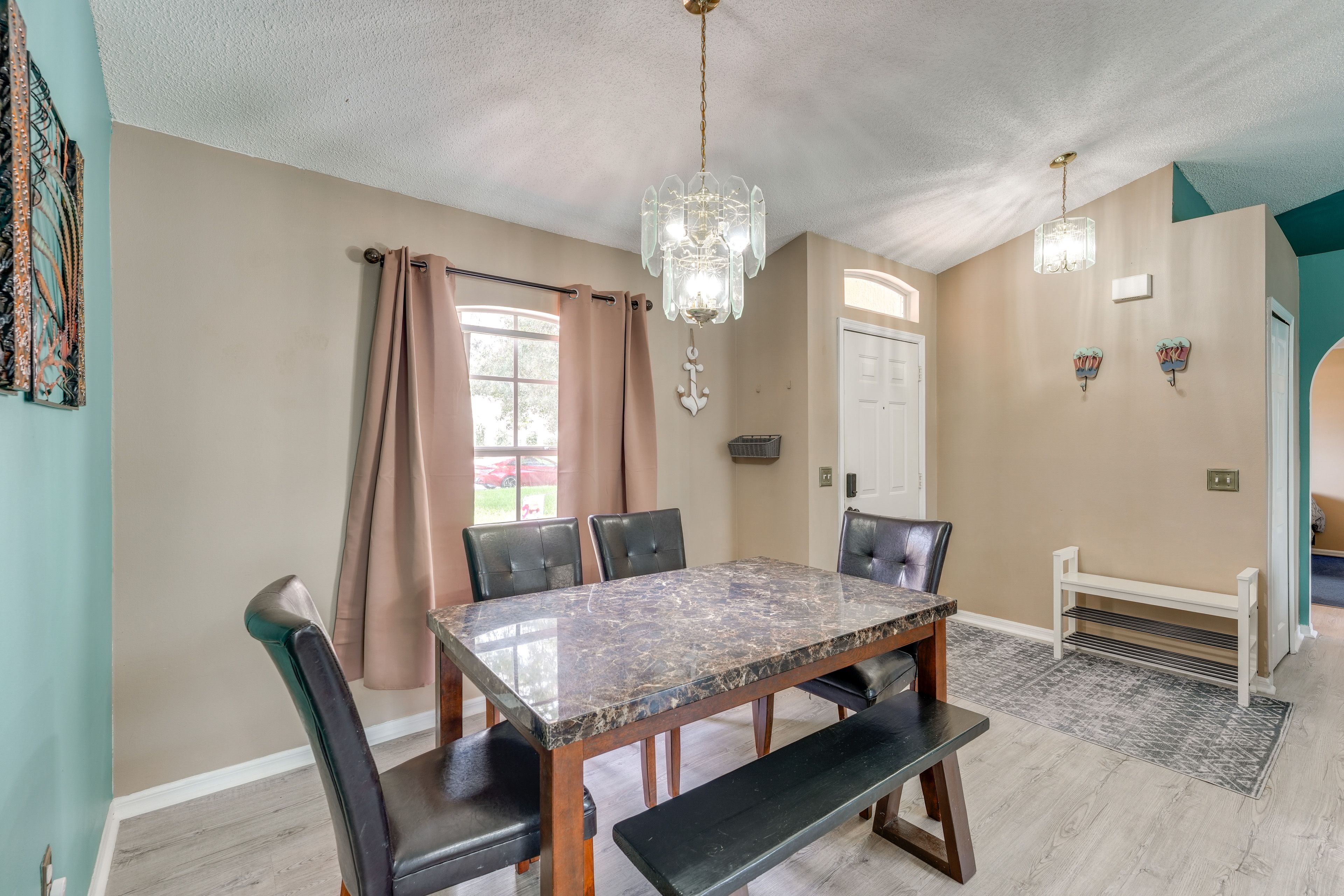 Dining Area | Dining Table | Dishware/Flatware