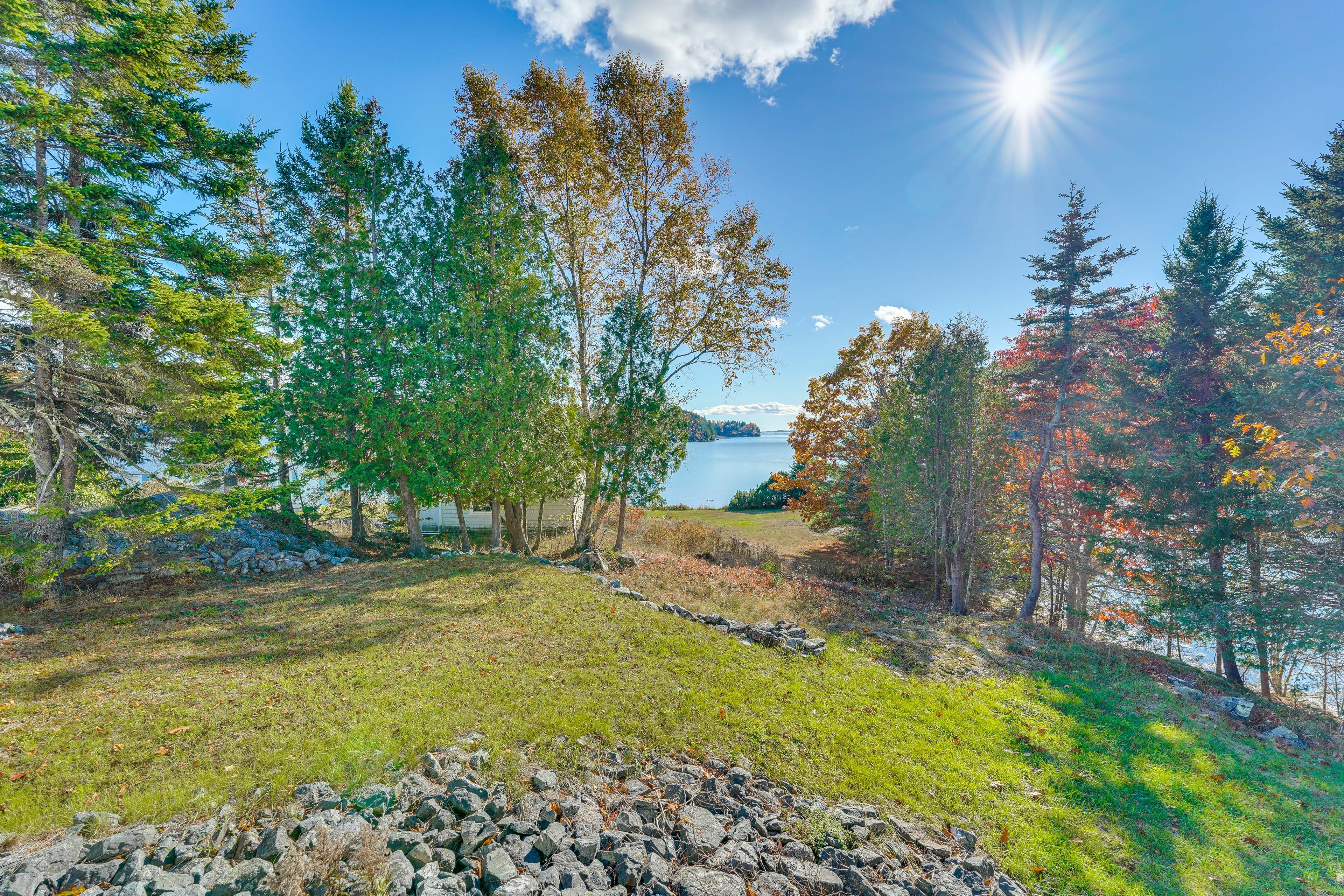 Brooksville Vacation Rental | 2BR | 2BA | 1,000 Sq Ft | 5 Steps to Enter