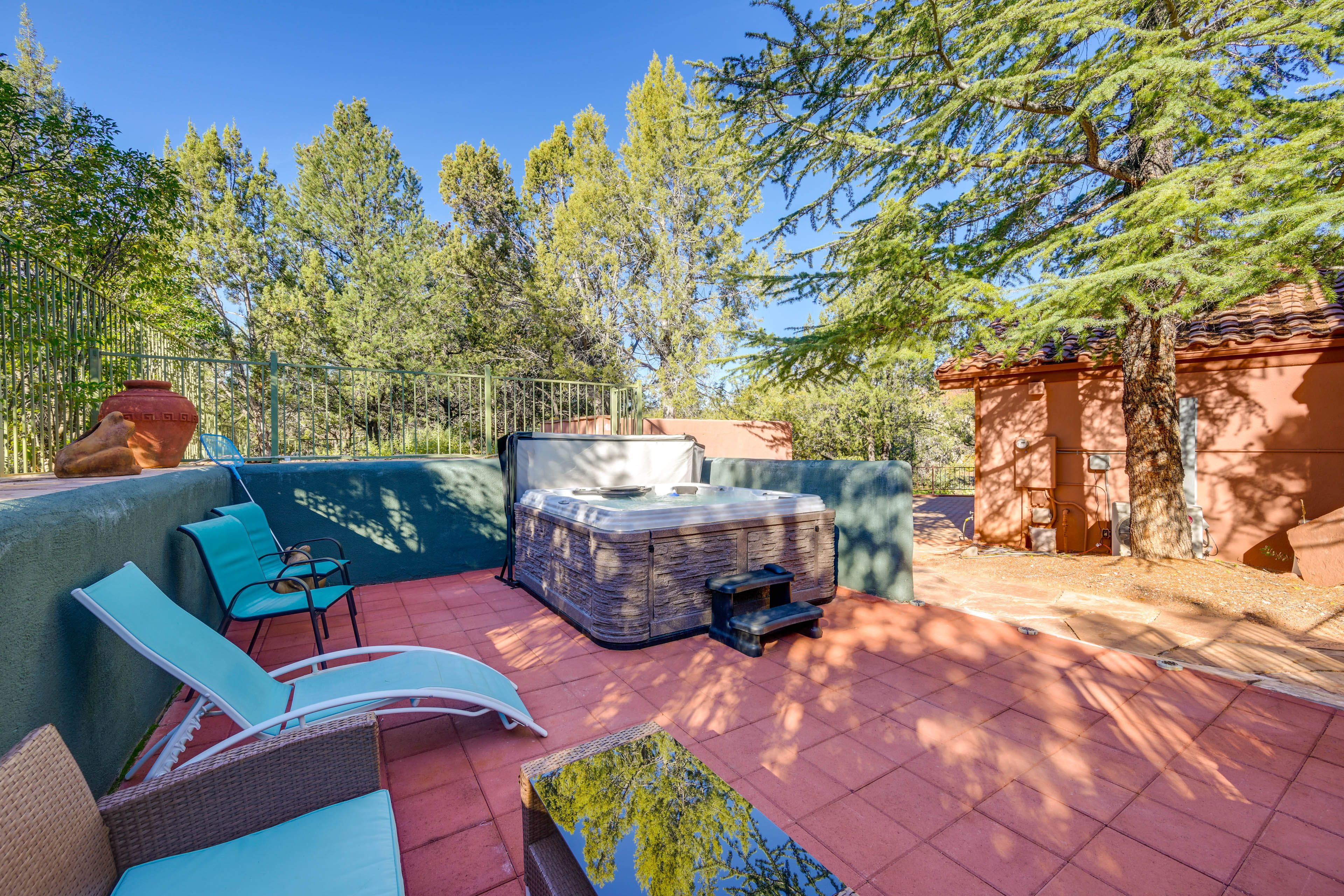 Private Hot Tub