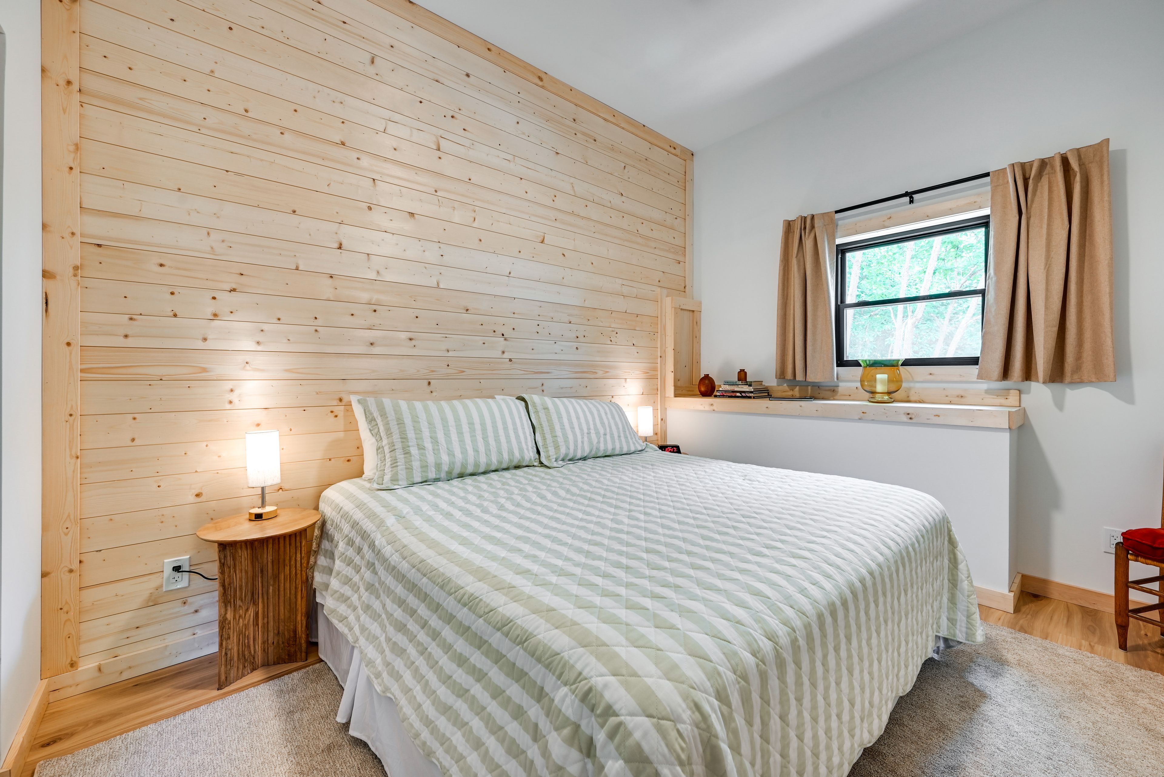 Bedroom 1 | Main Level | King Bed