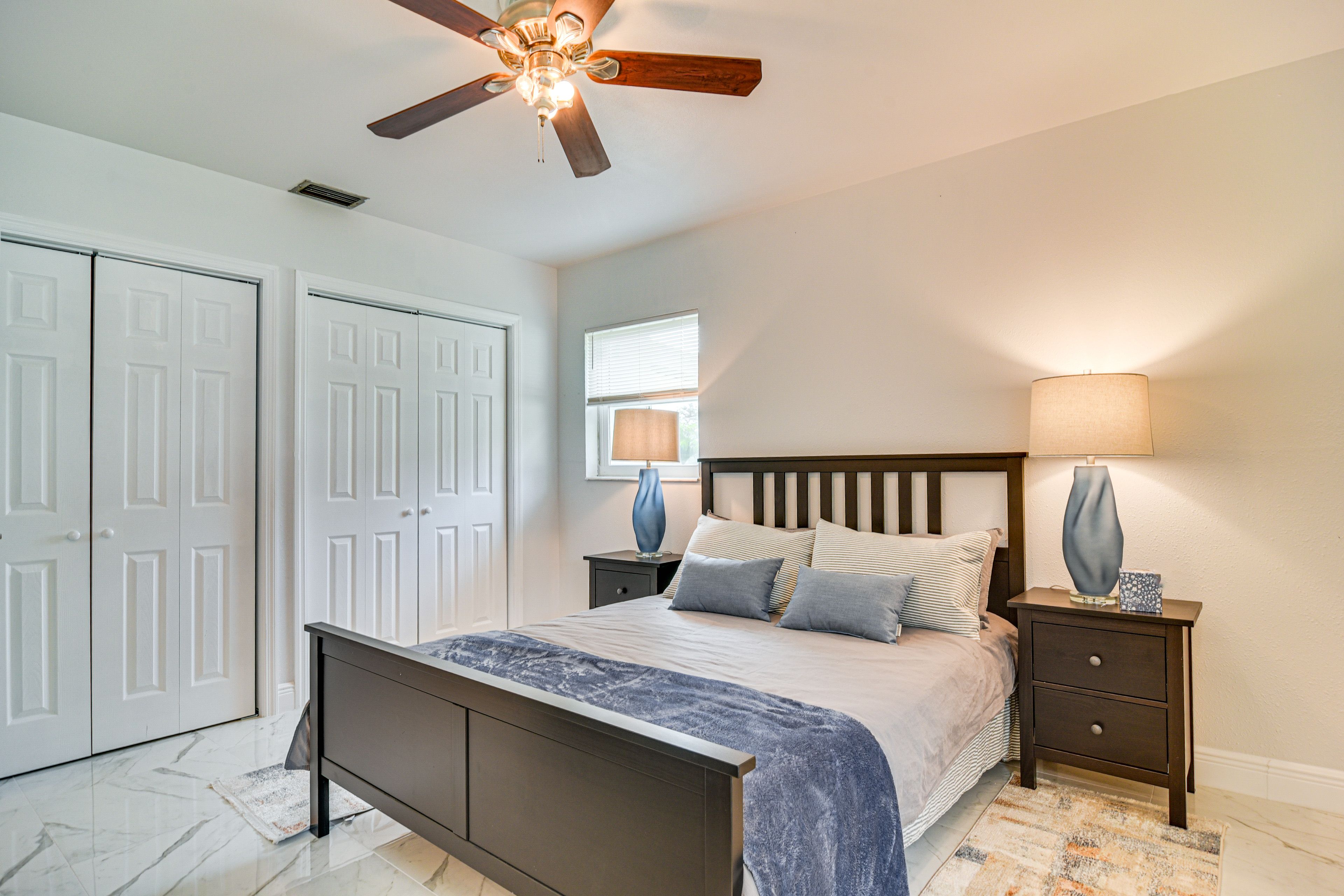 Bedroom 1 | Queen Bed | Linens Provided