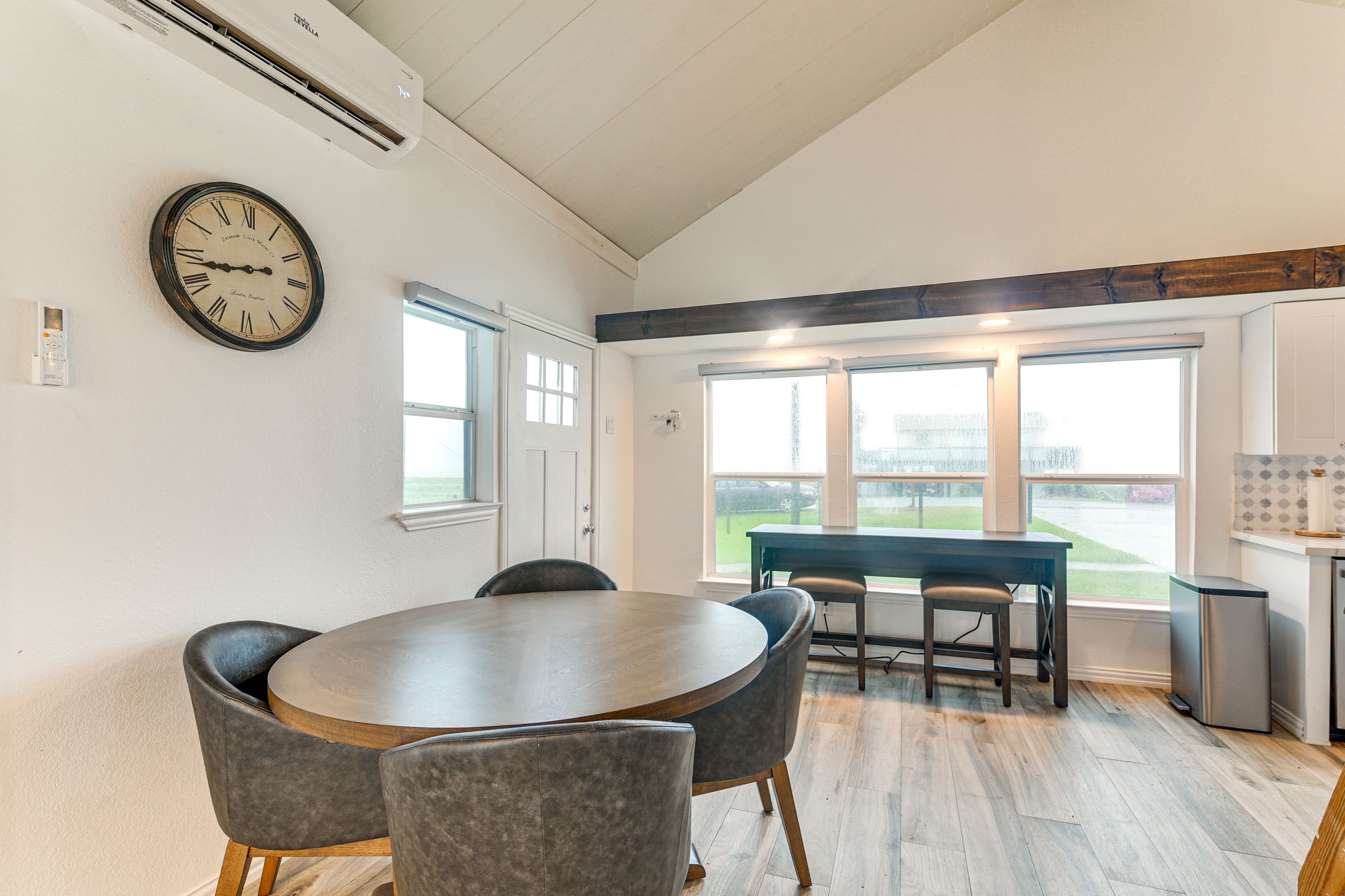 Dining Area | 1st Floor | Dishware/Flatware
