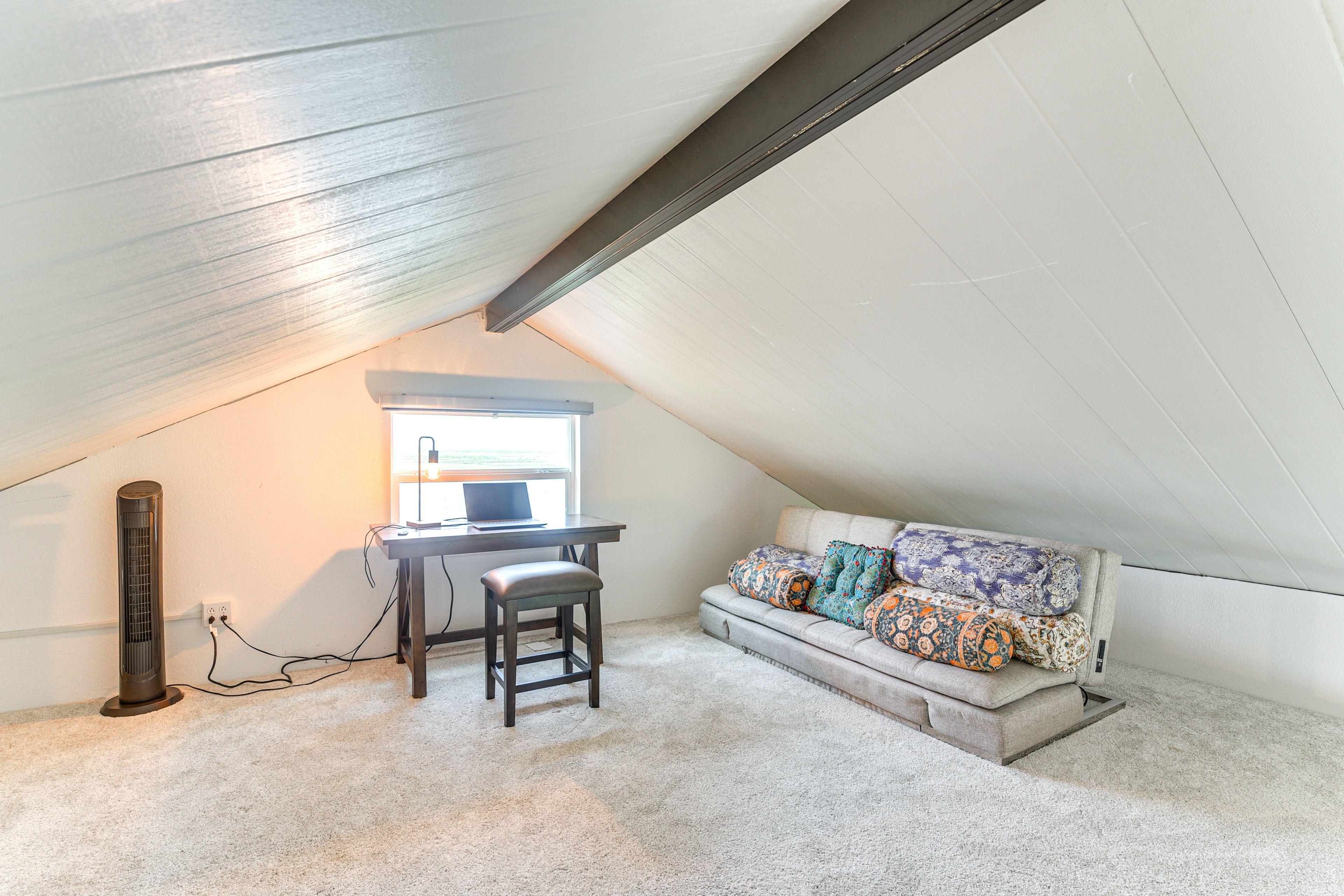 Loft | Sleeper Sofa | Desk w/ Laptop