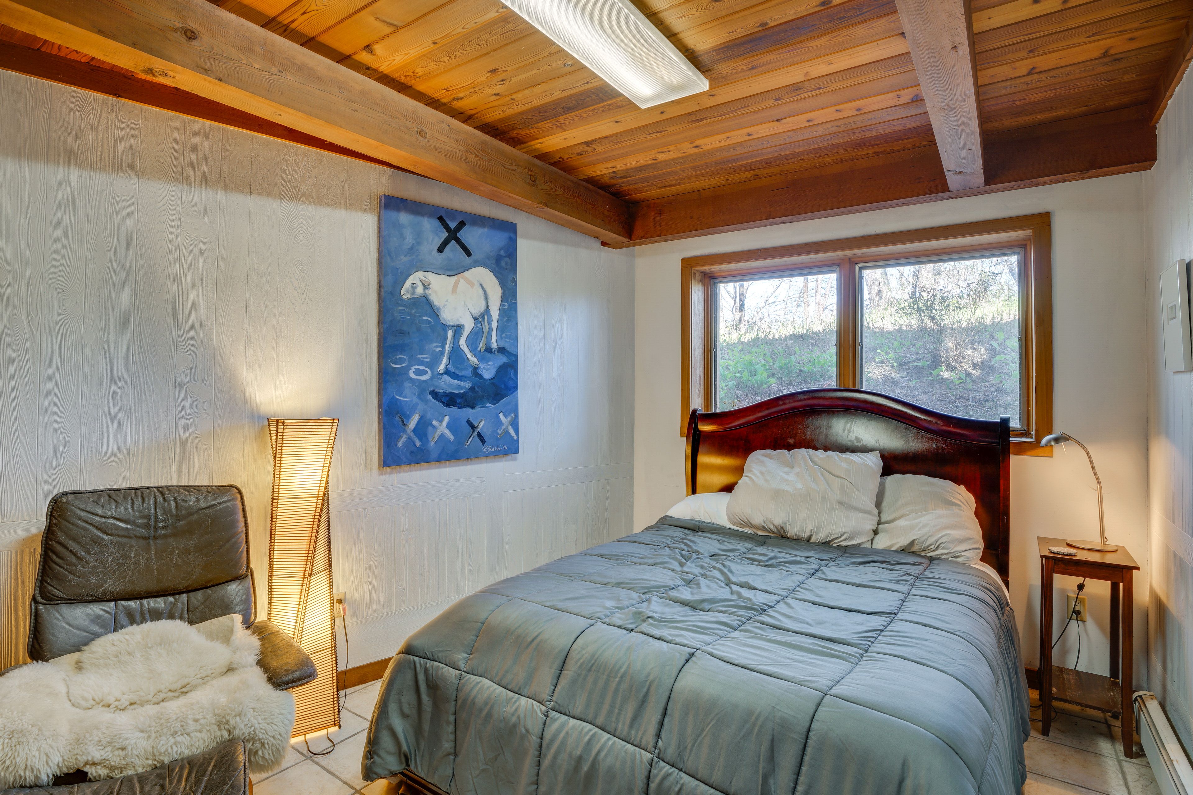 Bedroom 4 | Queen Bed | Lower Level