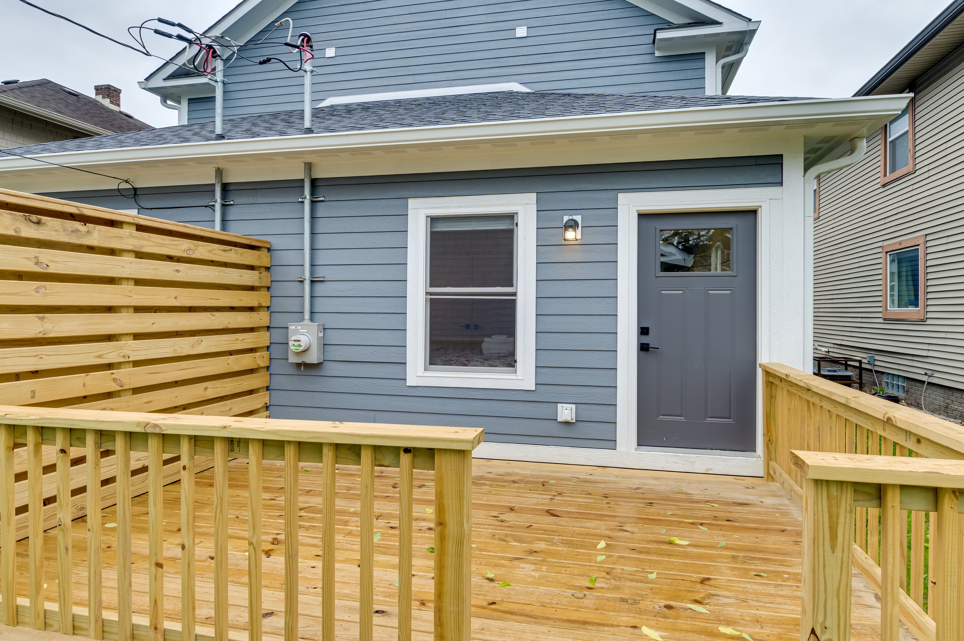 Private Deck