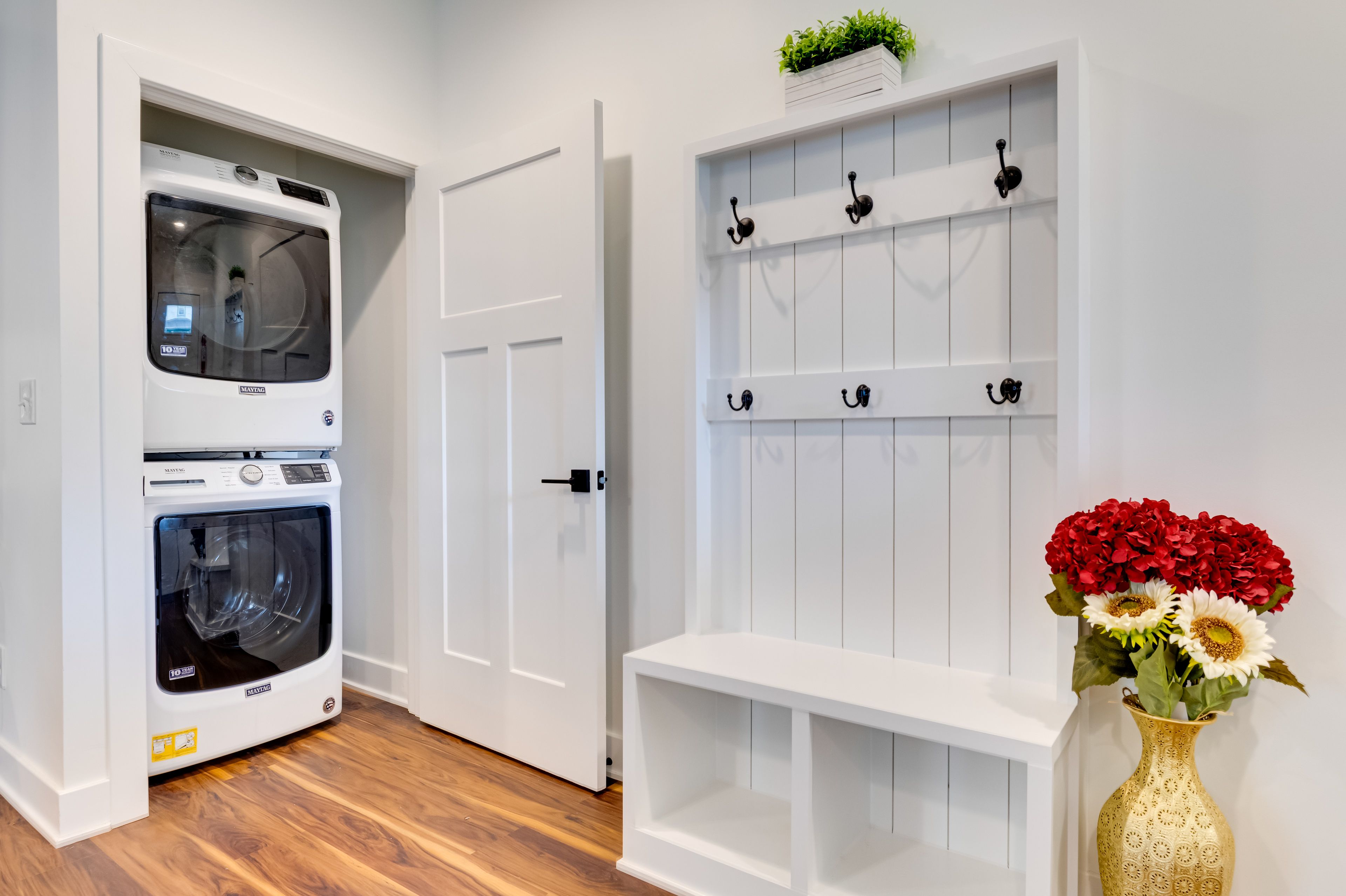 Entryway | Washer & Dryer | 1st Floor