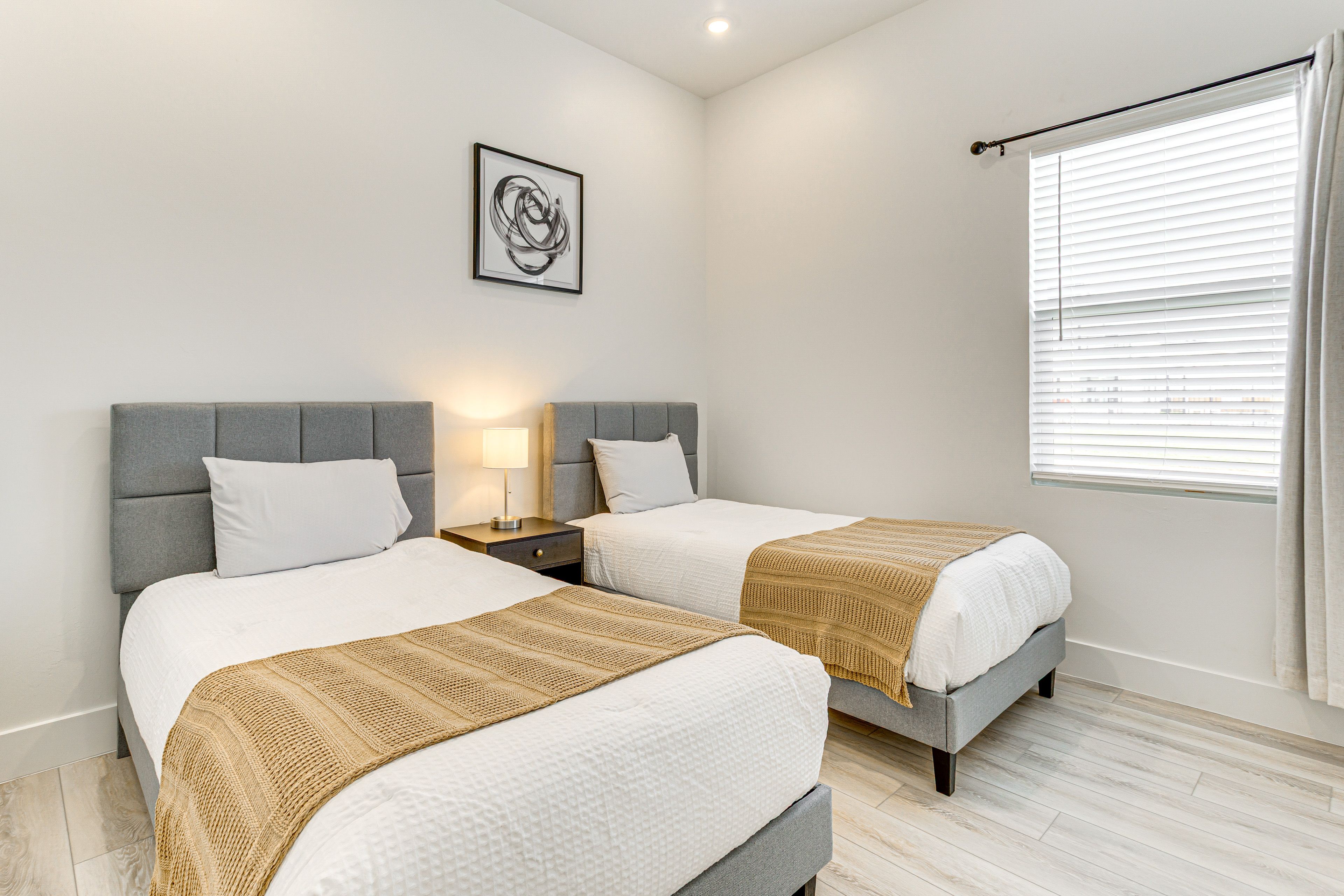 Bedroom 3 | 2 Twin Beds