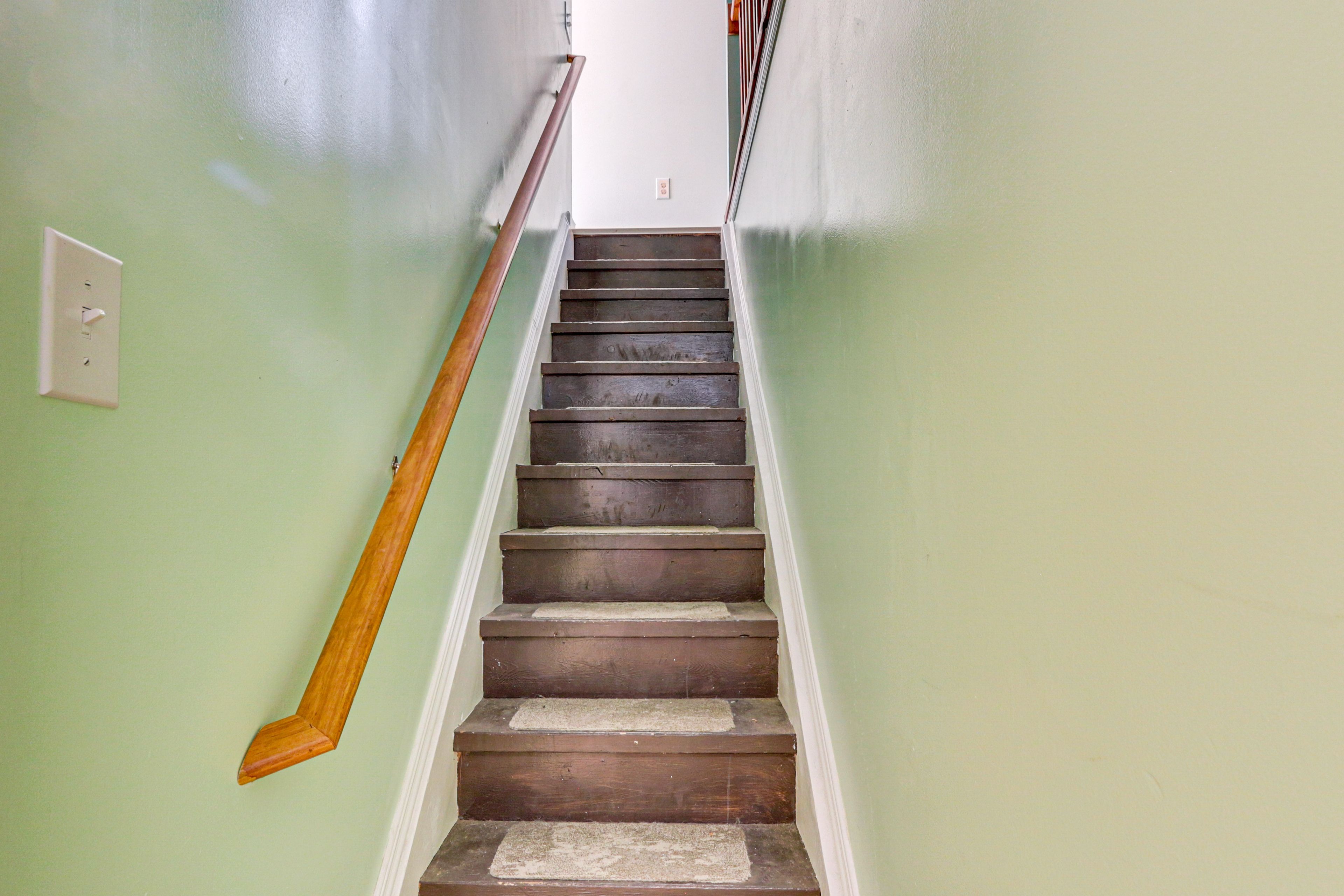 Stairs to 2nd Floor