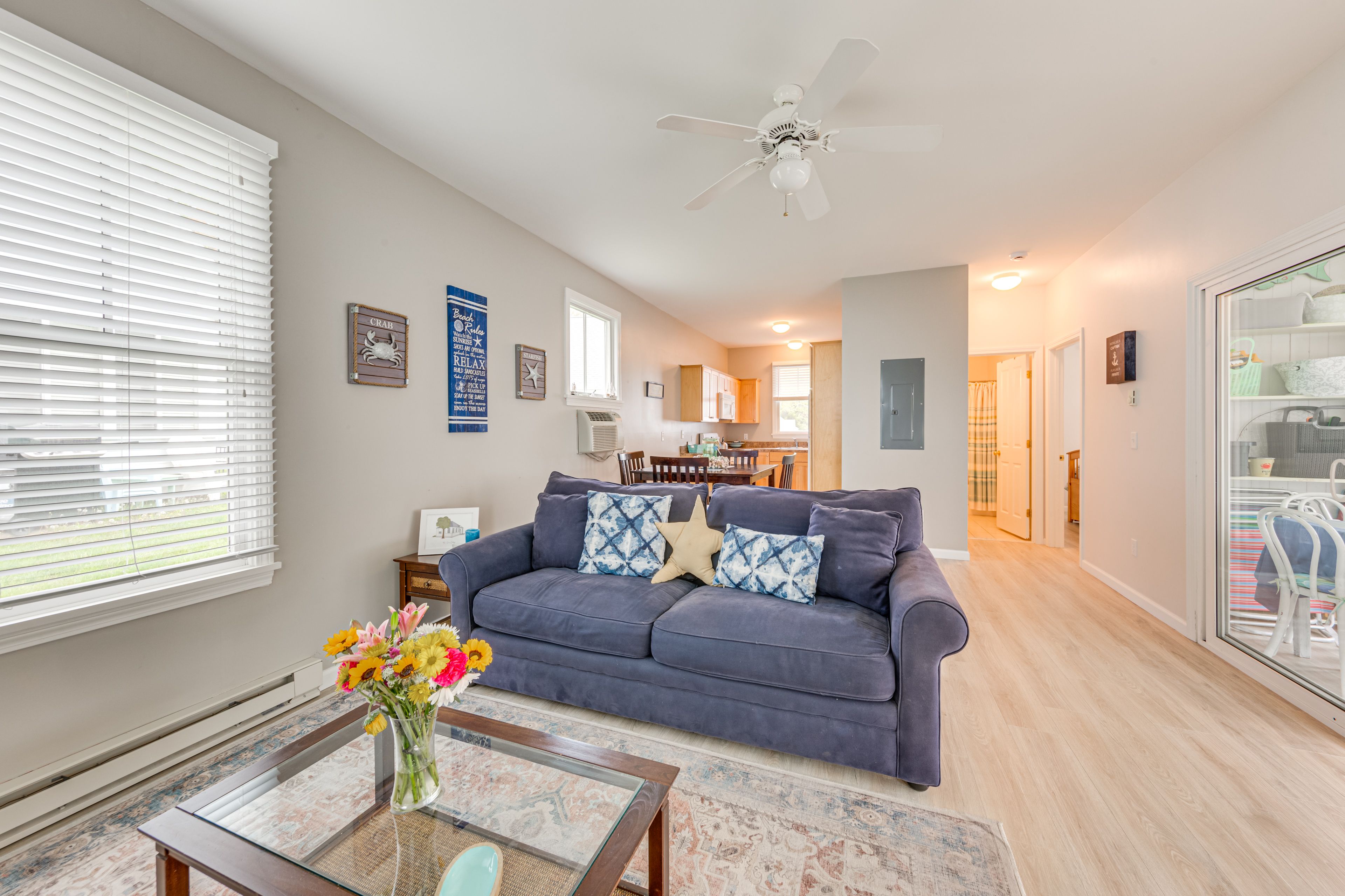 Living Room | Window A/C Unit | Baseboard Heating