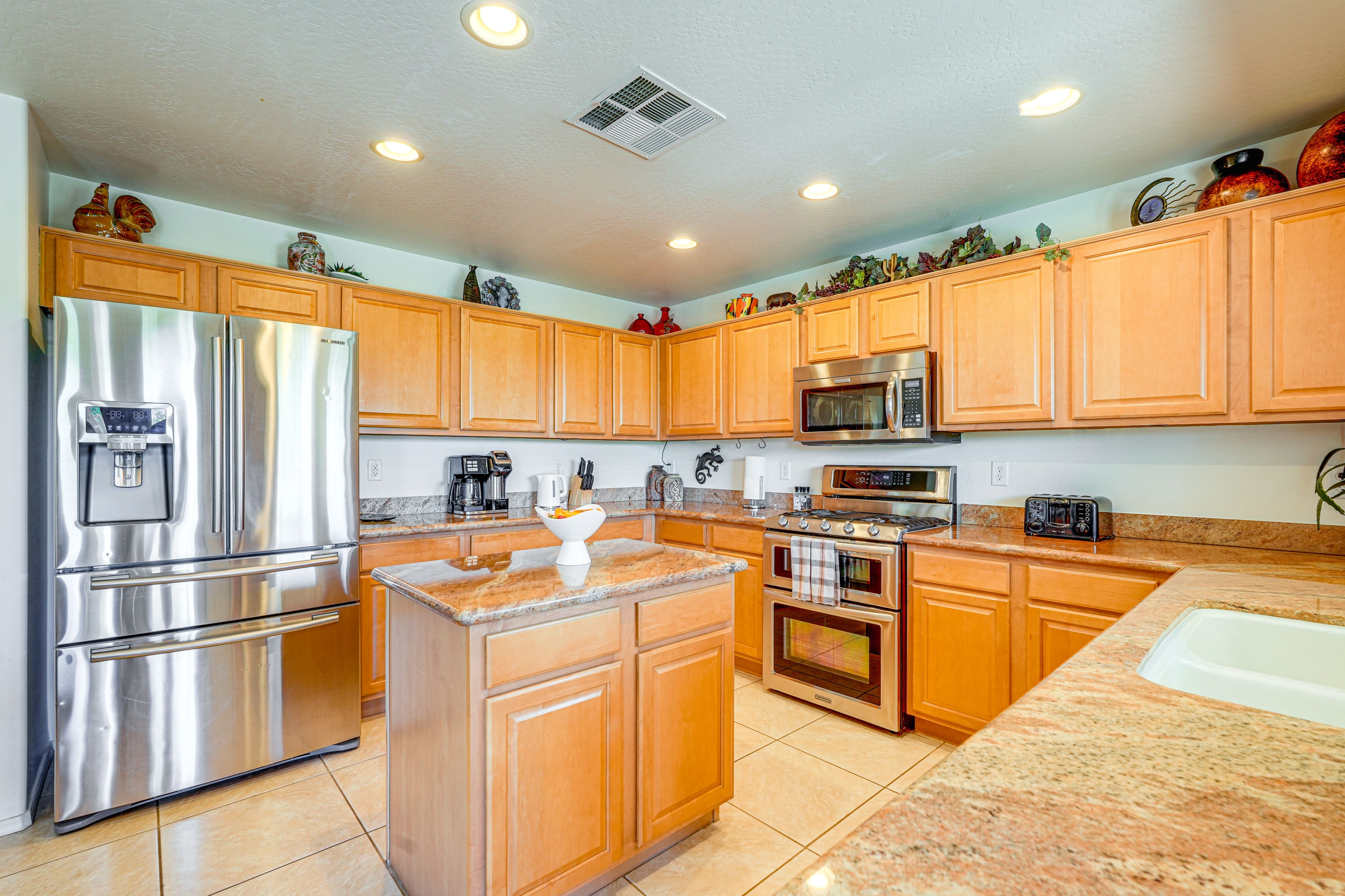 Kitchen | Dishwasher | 1st Floor