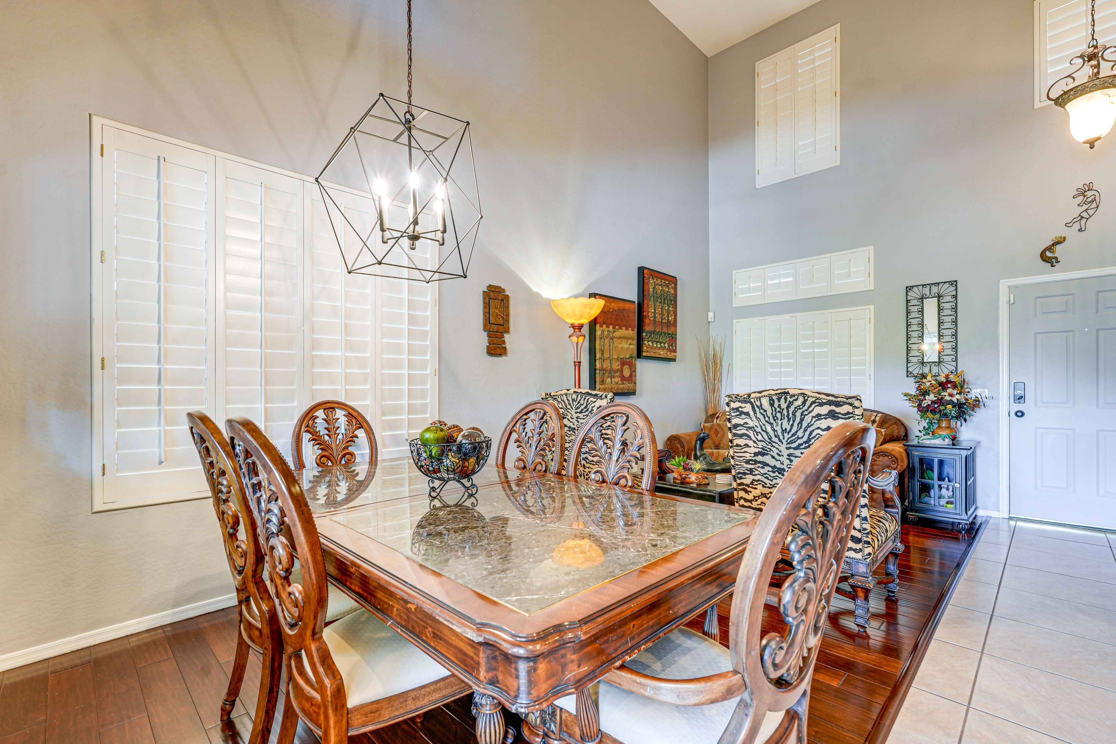 Main Dining Area | Dishware/Flatware Provided | 1st Floor