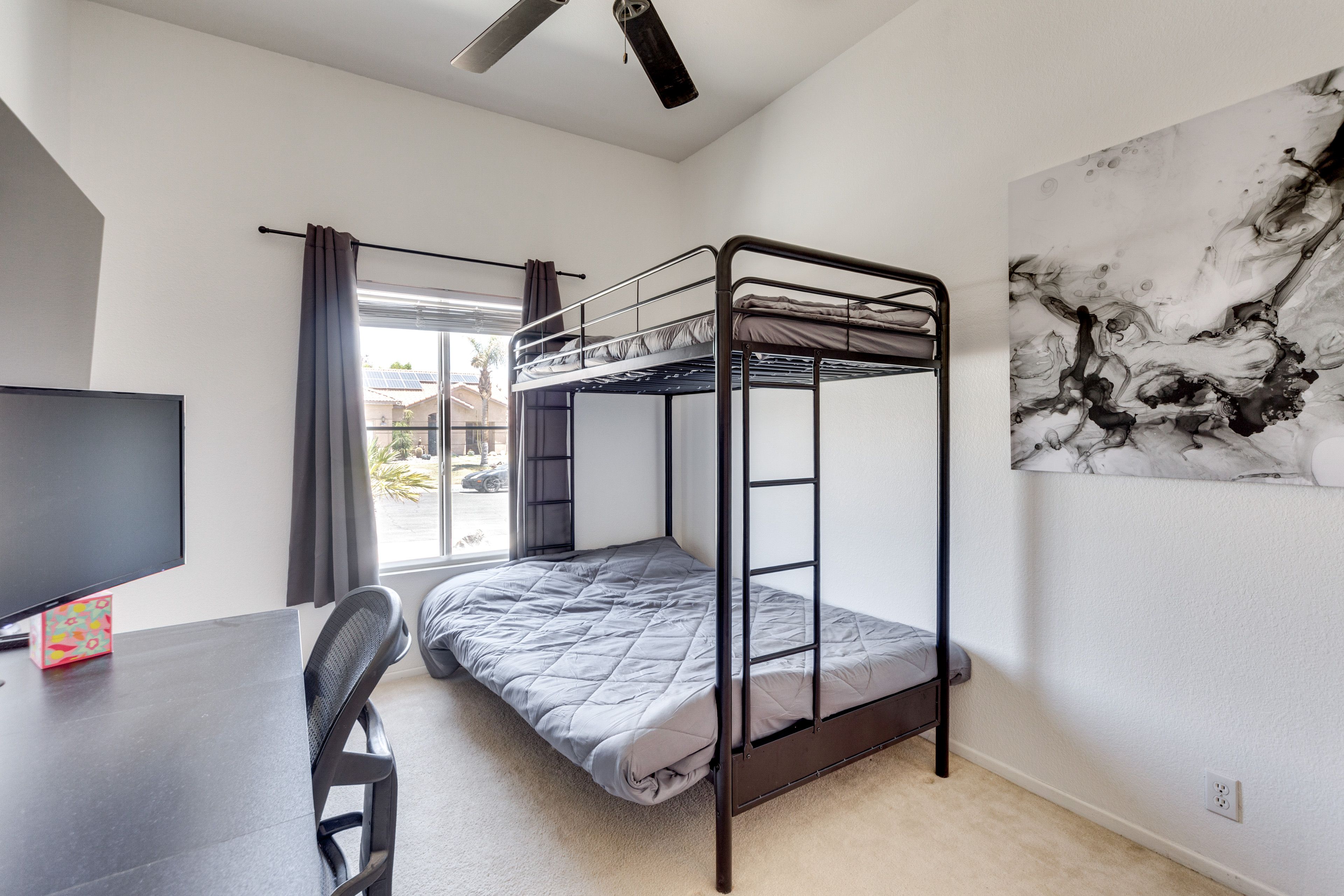 Bedroom 4 | Twin/Queen Bunk Bed | Desk w/ Dual Monitors