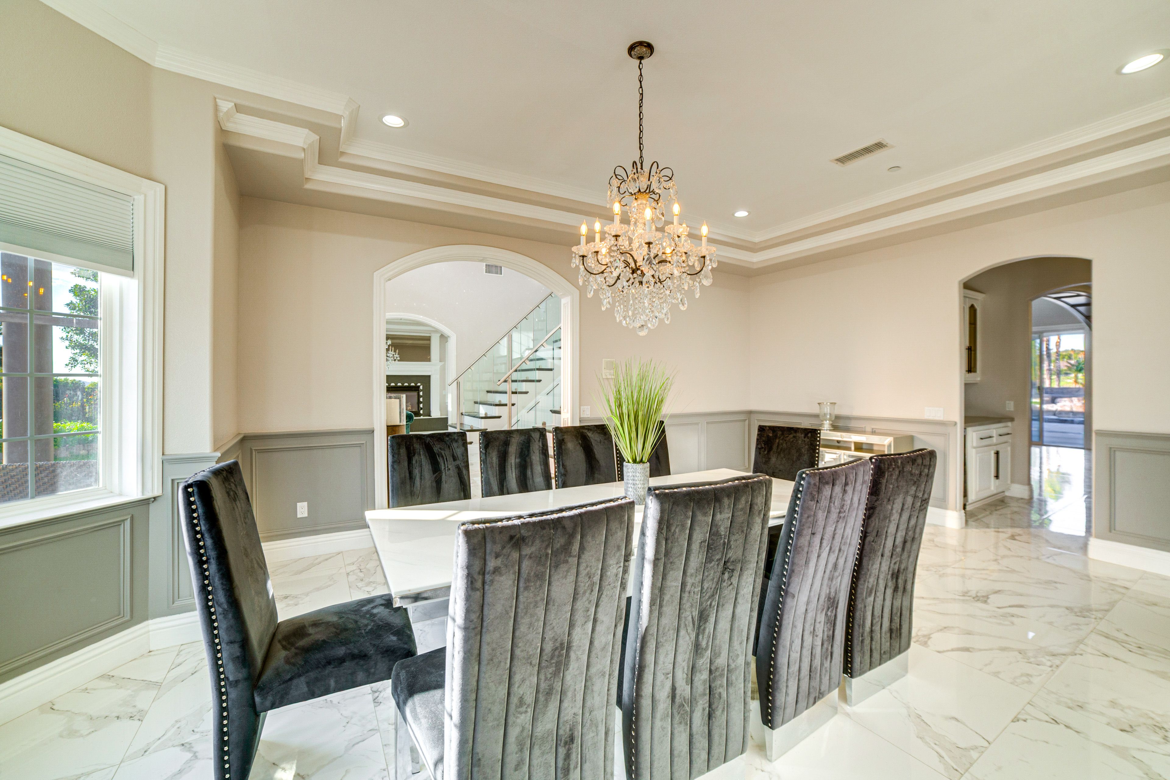 Formal Dining Room | 1st Floor