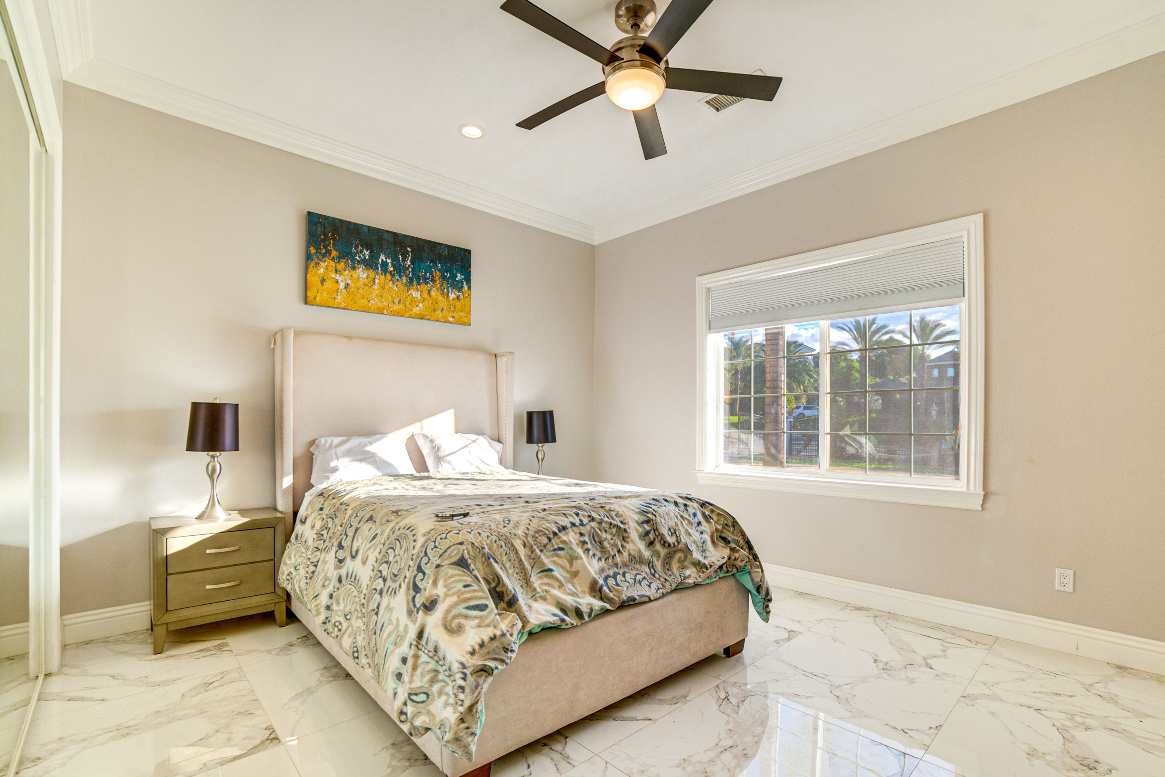 Bedroom 4 | Queen Bed | 1st Floor