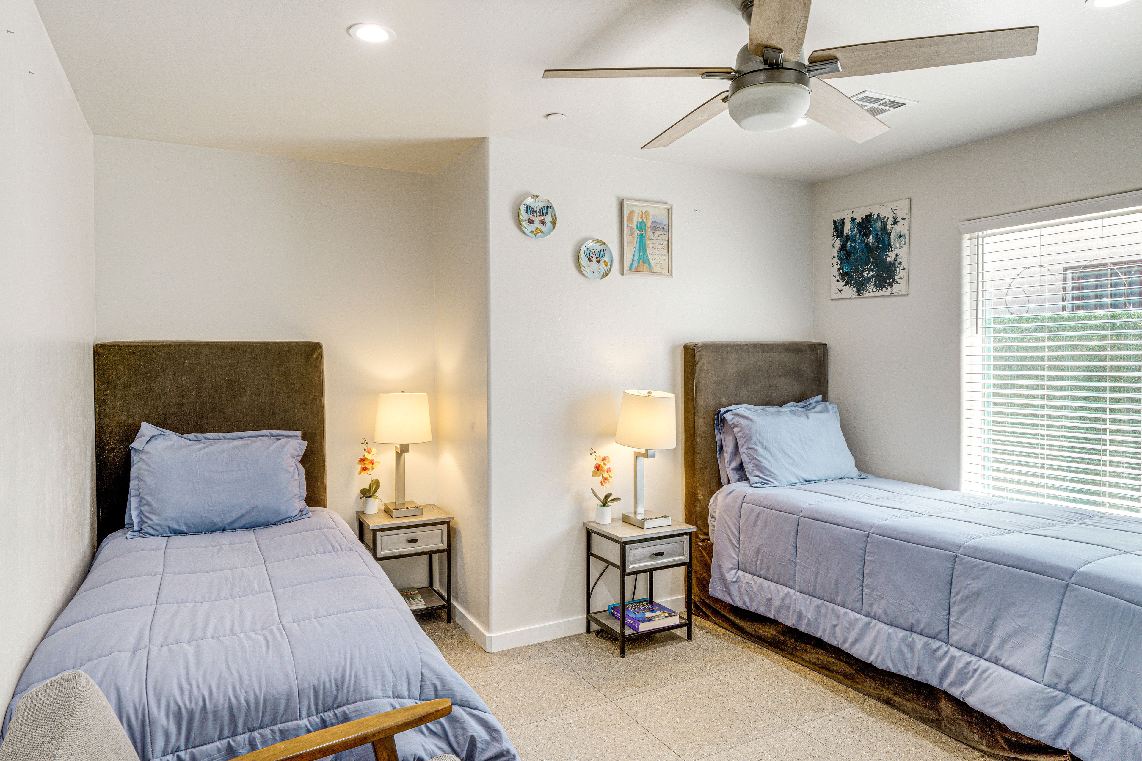Bedroom 3 | 2 Twin Beds