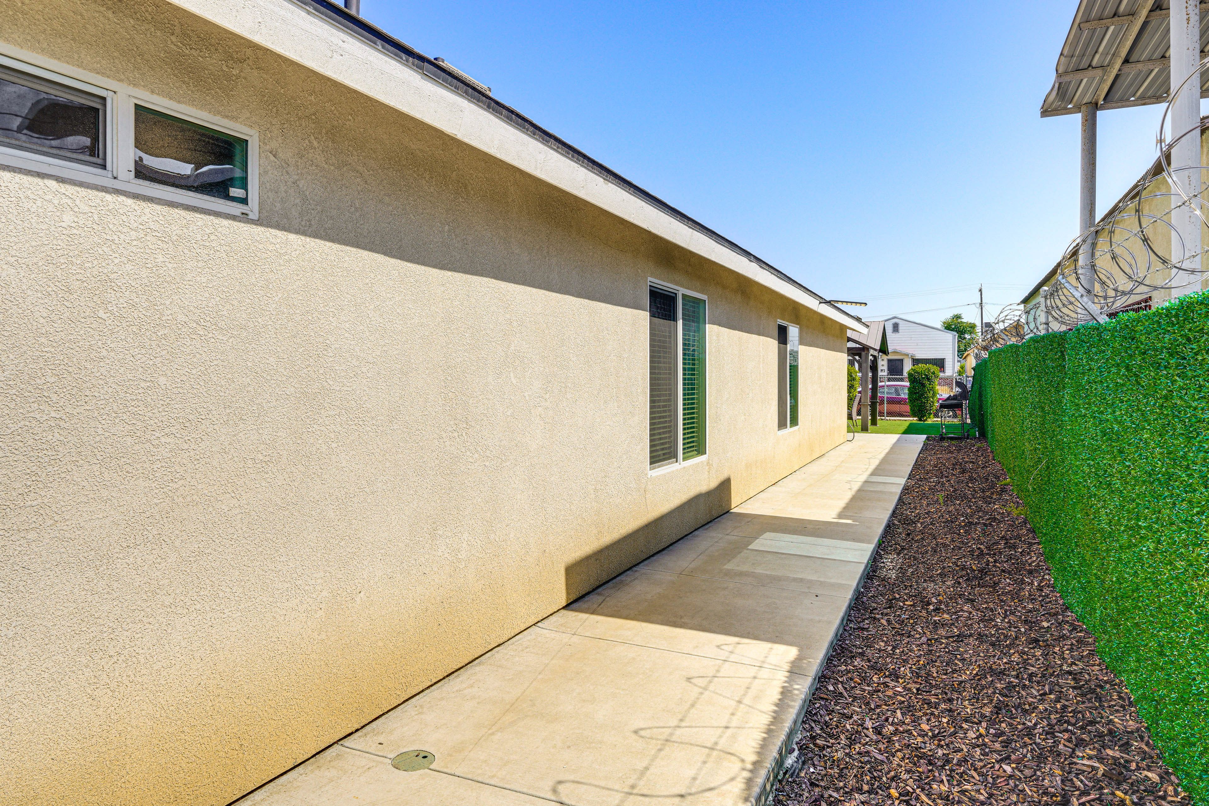 Side Walkway