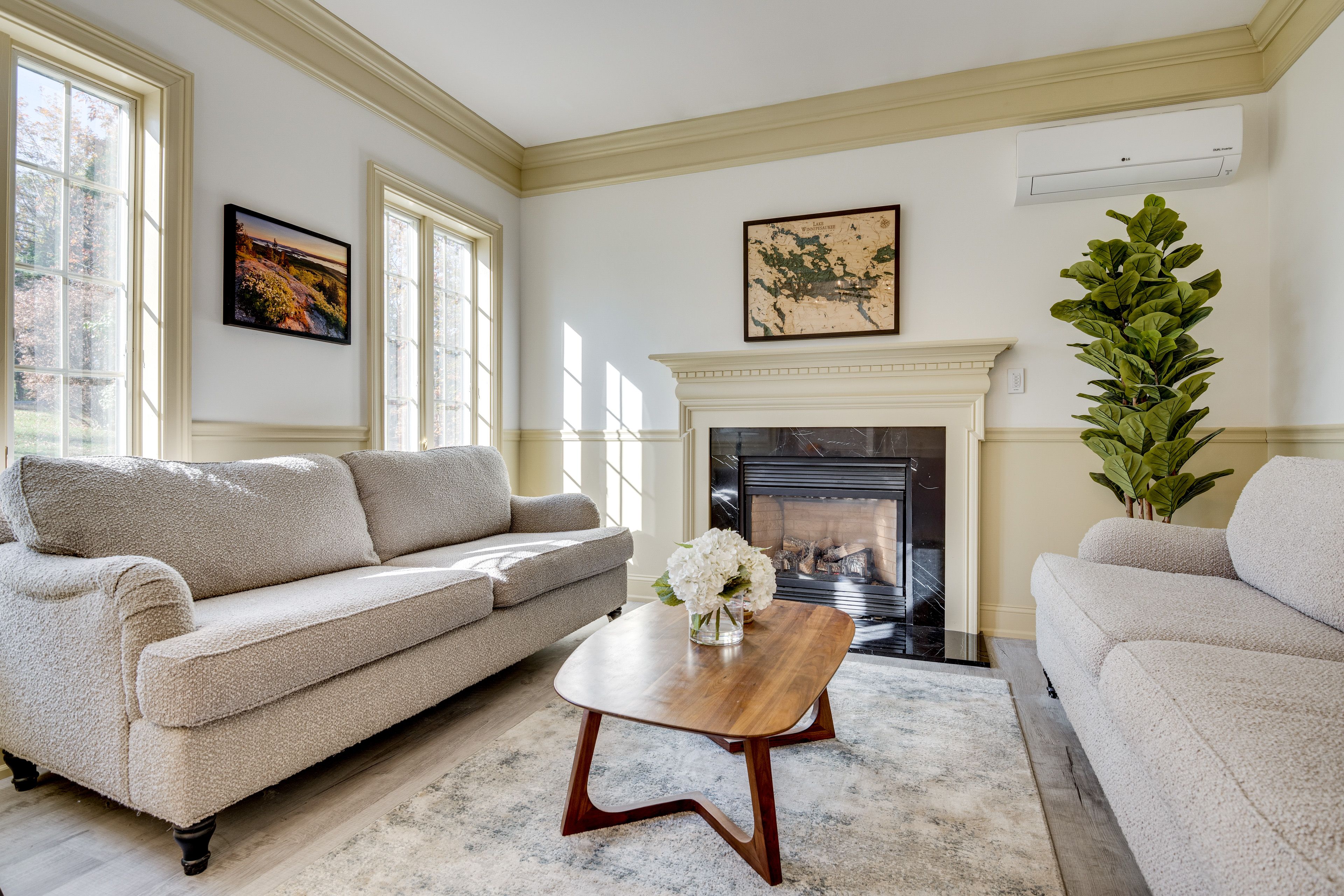 Sitting Room | 1st Floor