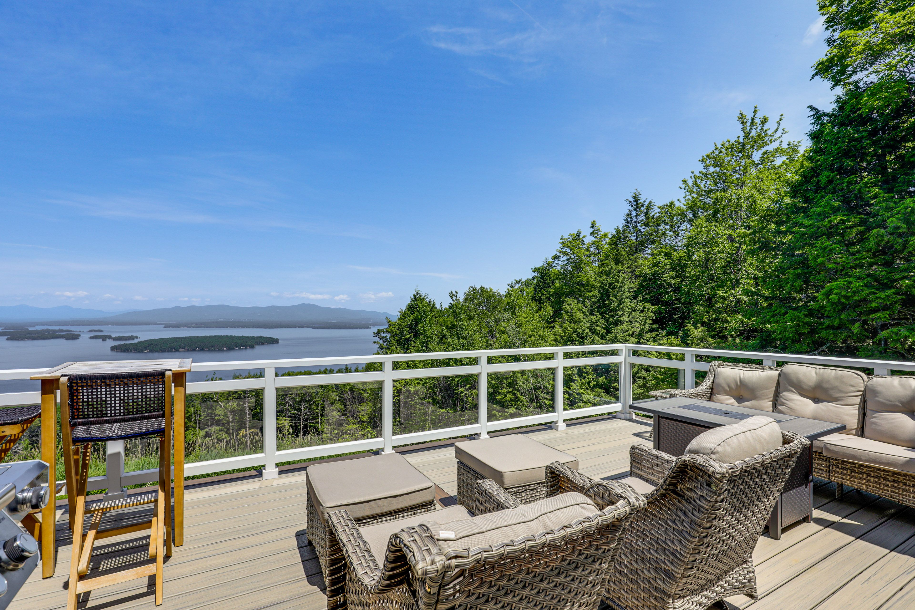 Gilford Vacation Rental | 5BR | 5BA | Steps Required | 5,000 Sq Ft