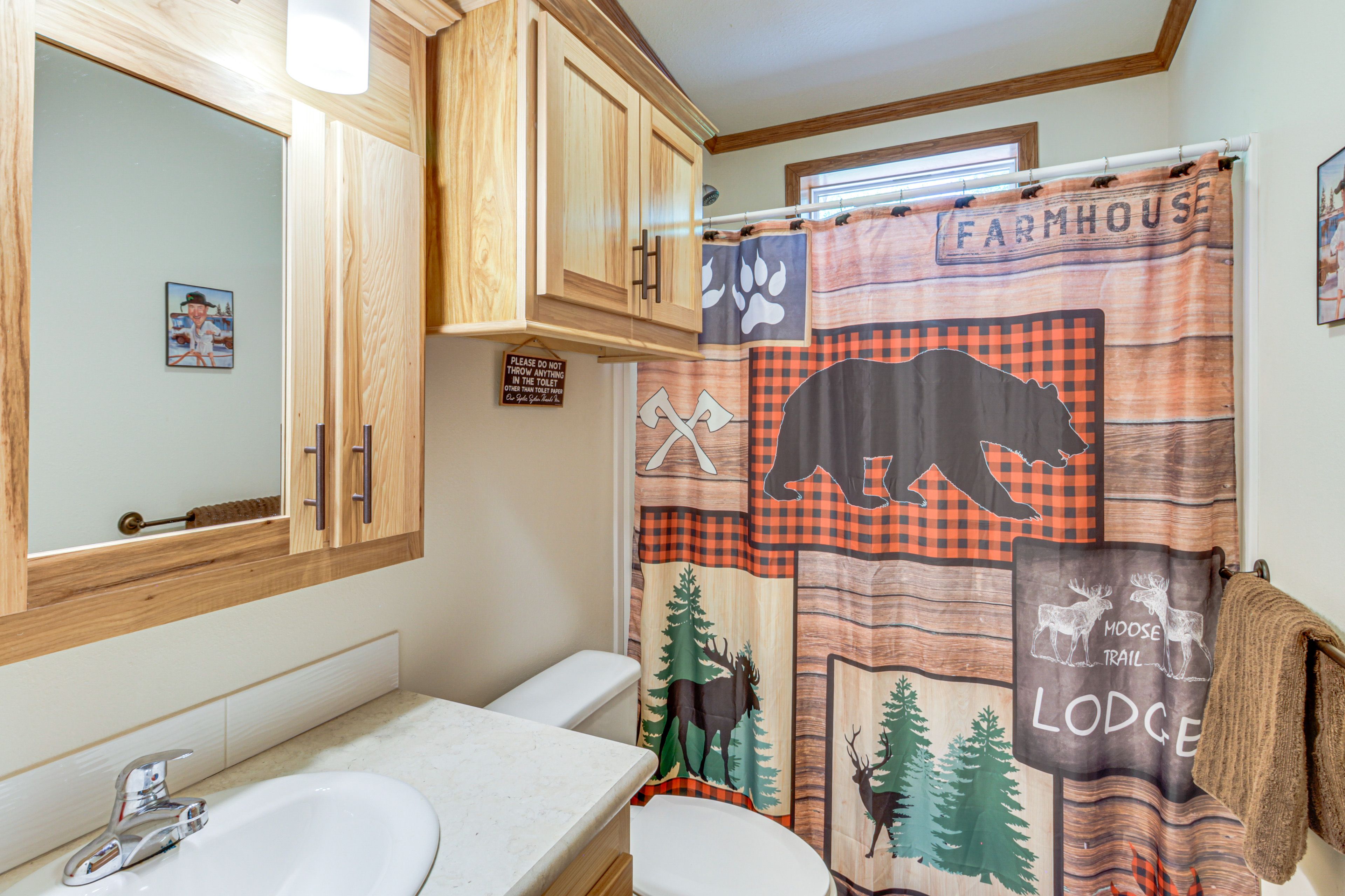 Full Bathroom