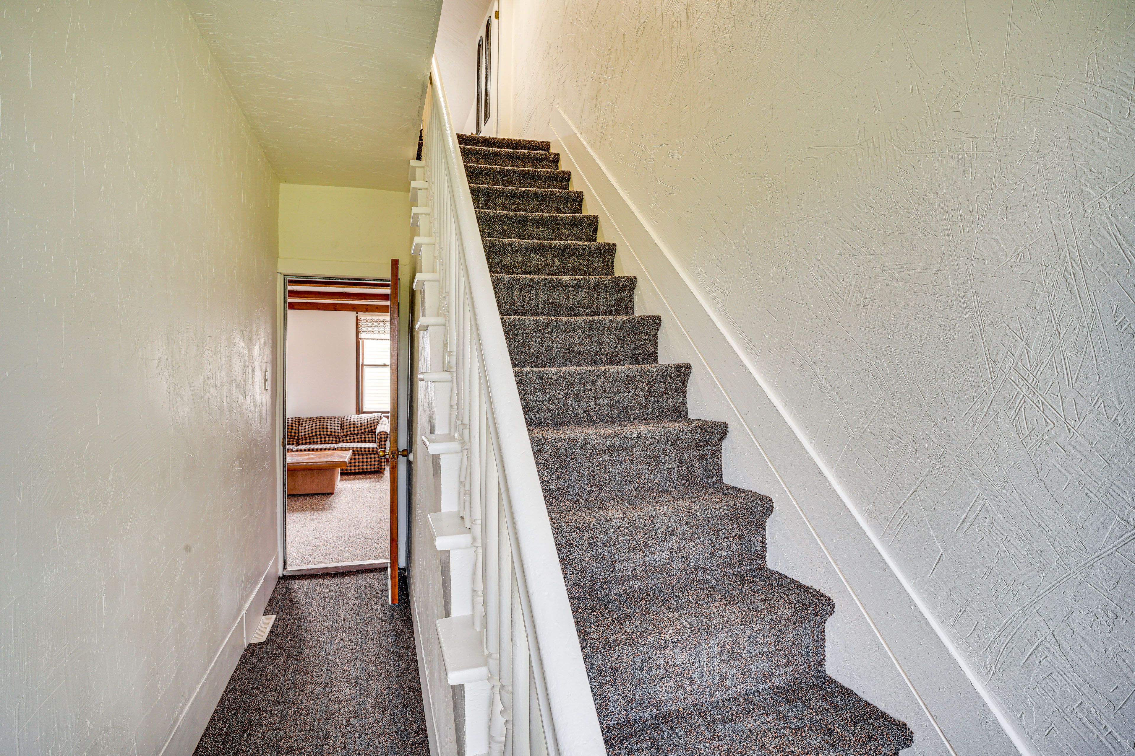 Stairs to 2nd Floor