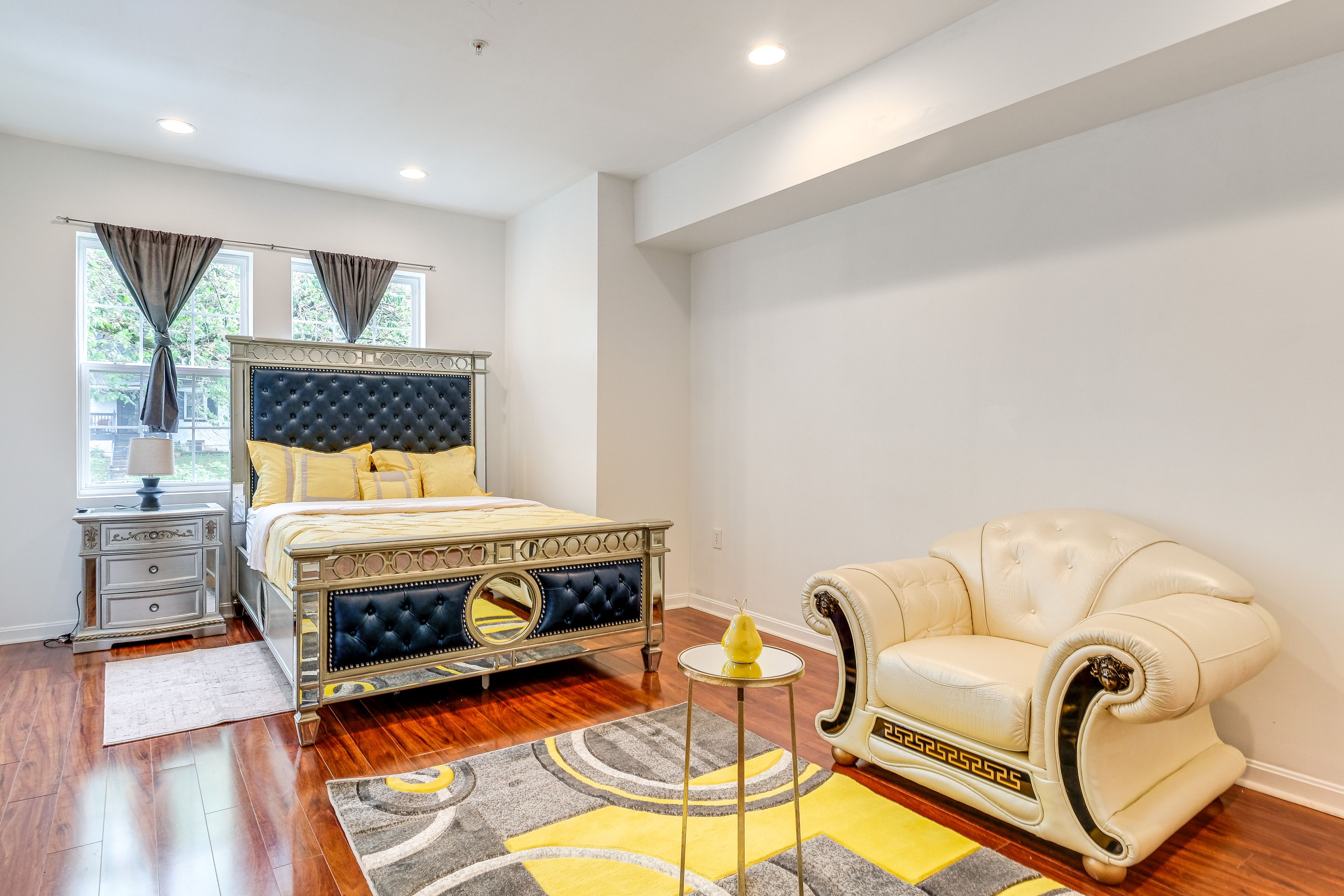 Bedroom 1 | Queen Bed | 2nd Floor