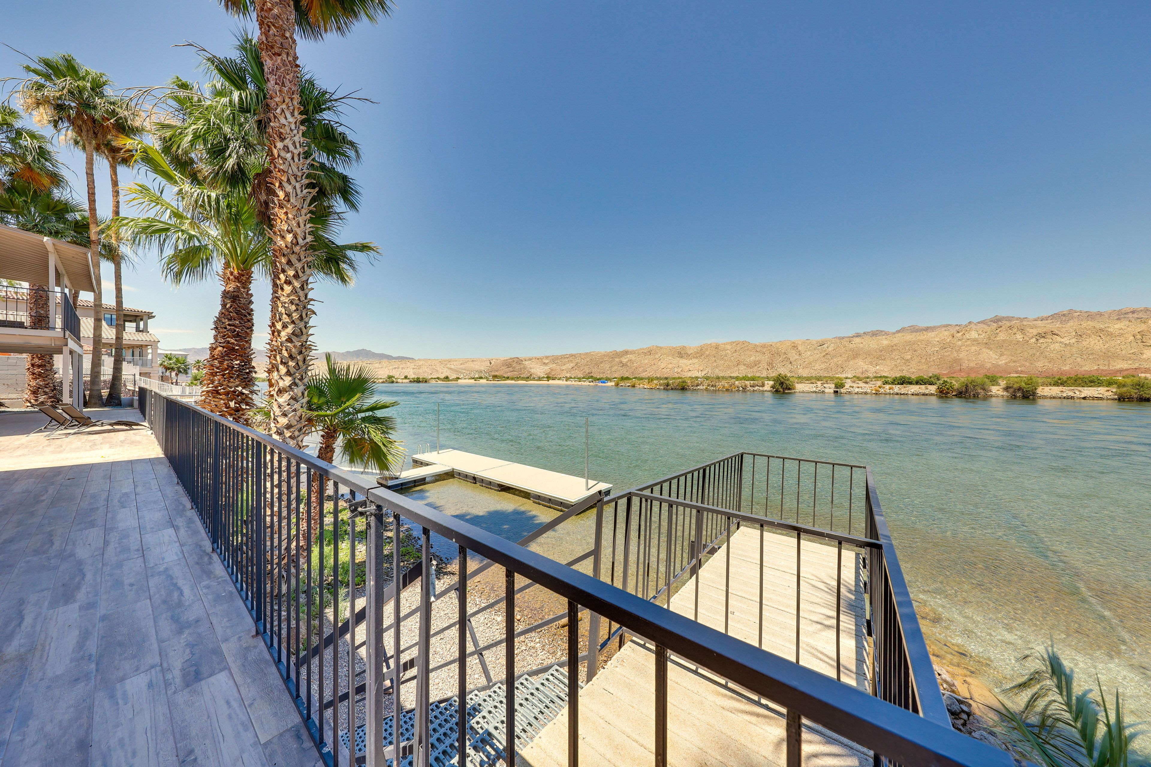 Bullhead City Vacation Rental | 2BR | 1BA | Steps Required | 672 Sq Ft