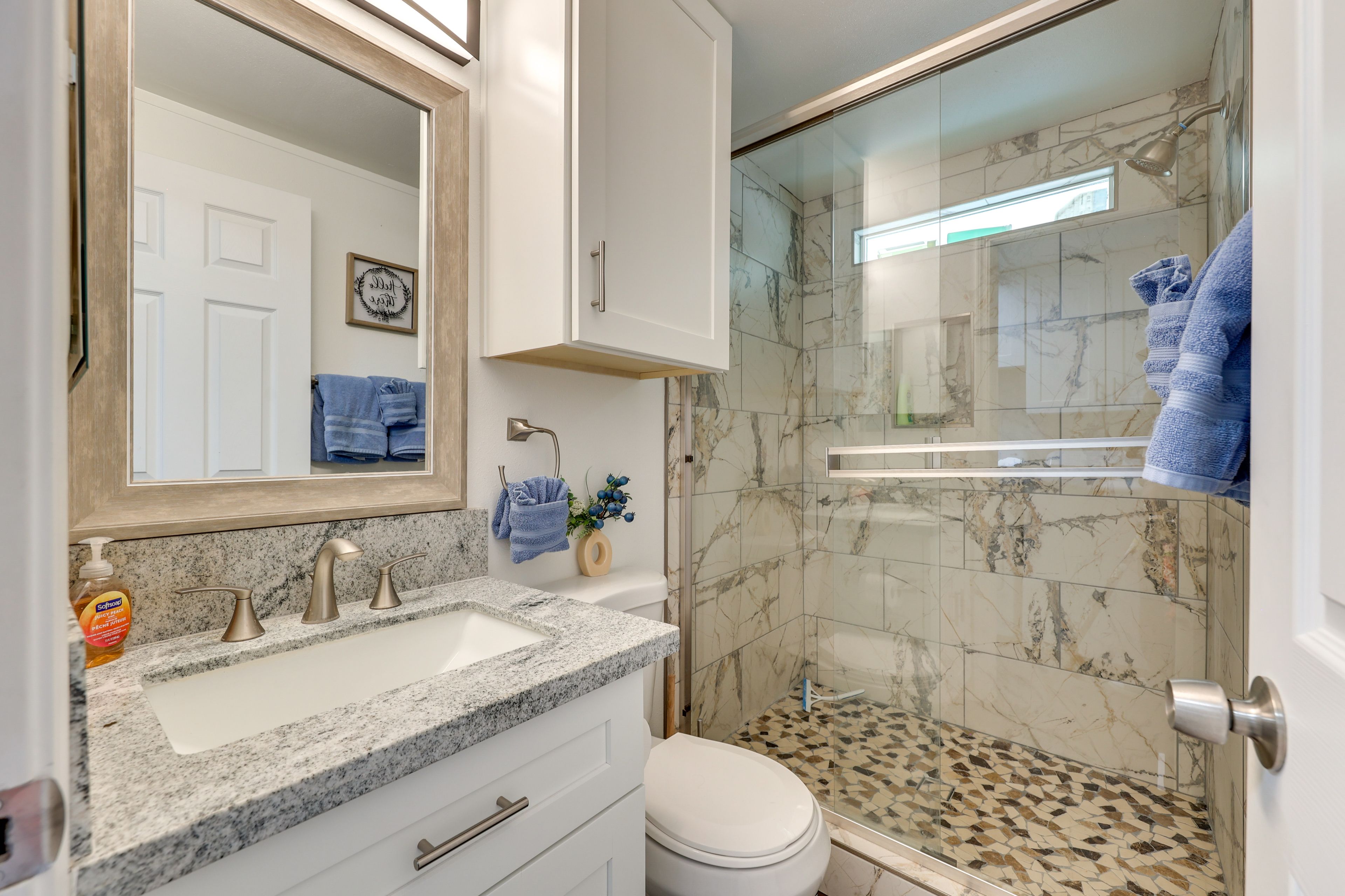 Bathroom | Towels Provided
